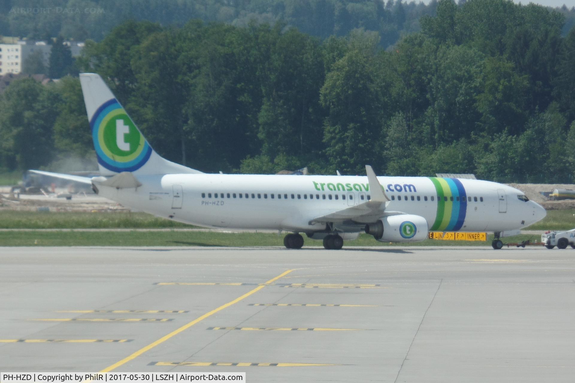 PH-HZD, 1999 Boeing 737-8K2, c/n 28376 l/n 262, PH-HZD 1999 B737-800 Transavia ZRH 