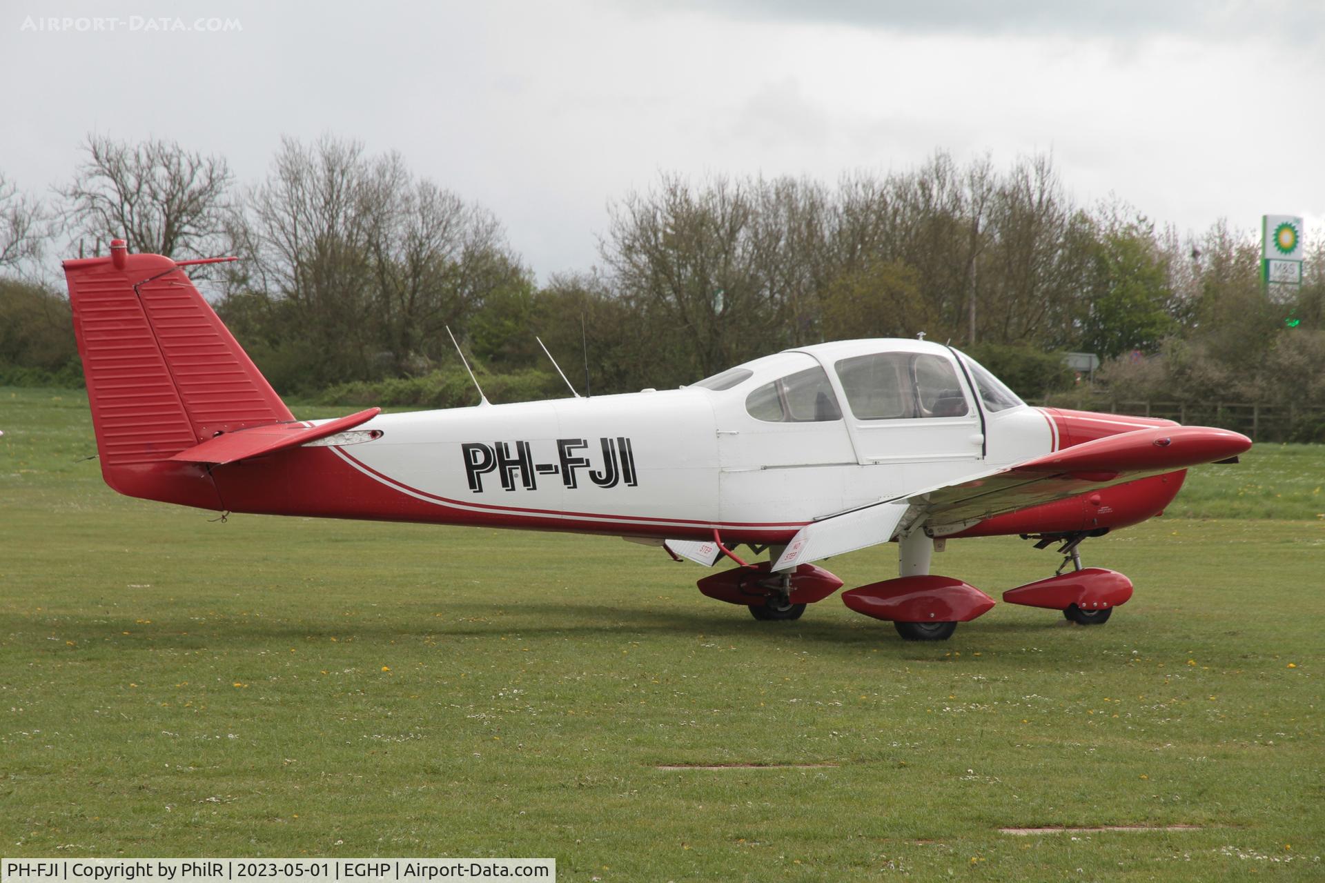 PH-FJI, 1973 Fuji FA-200-160 Aero Subaru, c/n 236, PH-FJI 1973 Fuji FA-200-160 Aero Subaru Popham 
