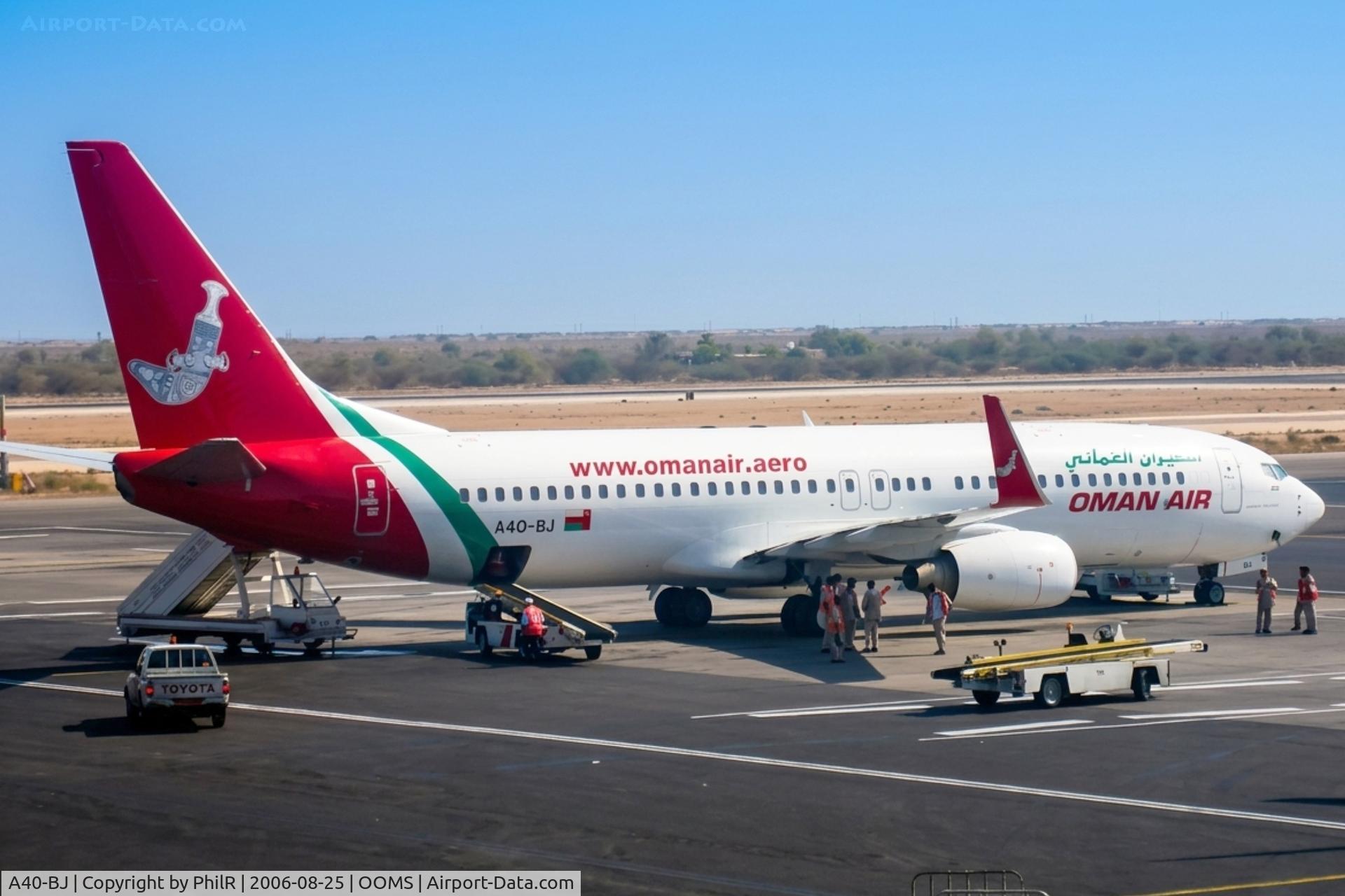 A40-BJ, 2009 Boeing 737-8FZ, c/n 29664, A40-BJ B737-800 Oman Air MCT
