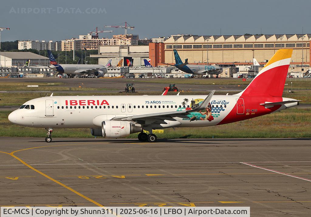 EC-MCS, 2014 Airbus A320-214, c/n 6244, Taxiing holding point rwy 32R for departure... Additional 'Puerto Rico' special c/s only on left side...