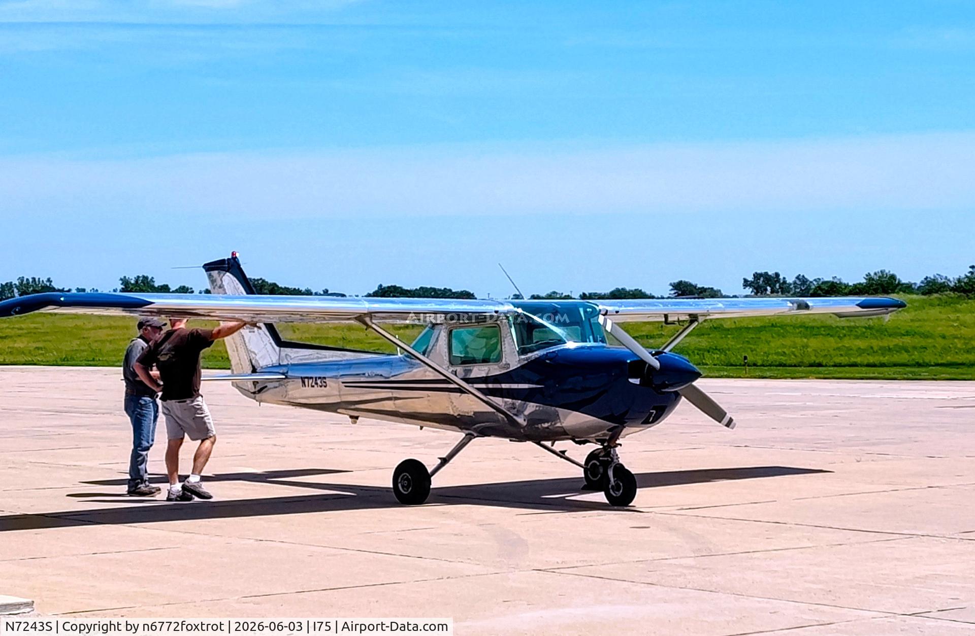 N7243S, 1973 Cessna 150L, c/n 15075277, Just got fuel