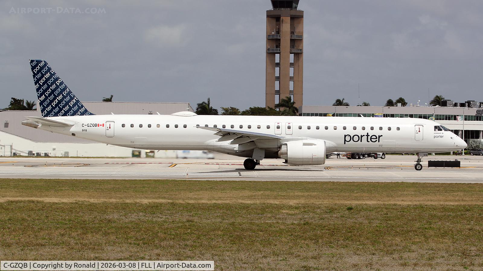 C-GZQB, 2008 Airbus A320-232, c/n 3724, at fll