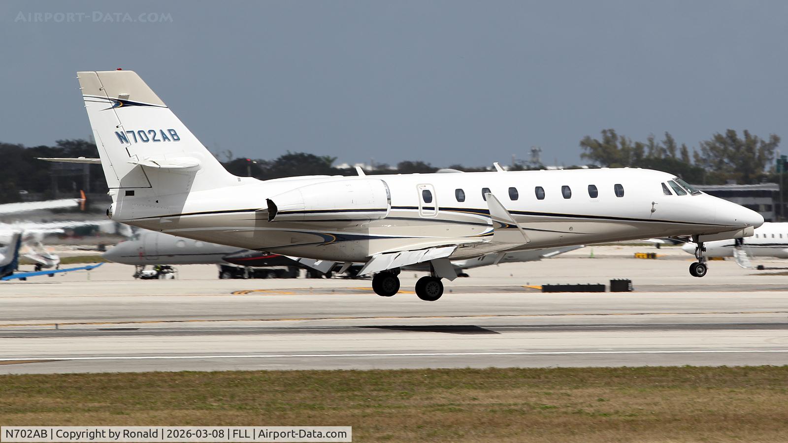 N702AB, 2008 Cessna 680 Citation Sovereign, c/n 680-0258, at fll