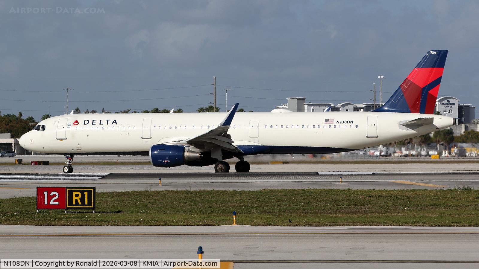 N108DN, 2021 Airbus A321-211, c/n 10003, at mia