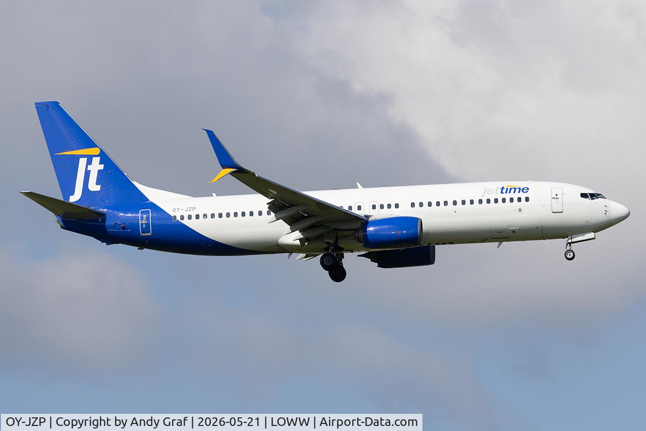 OY-JZP, 2011 Boeing 737-8U3, c/n 38071 l/n 3855, Jettime 737-800