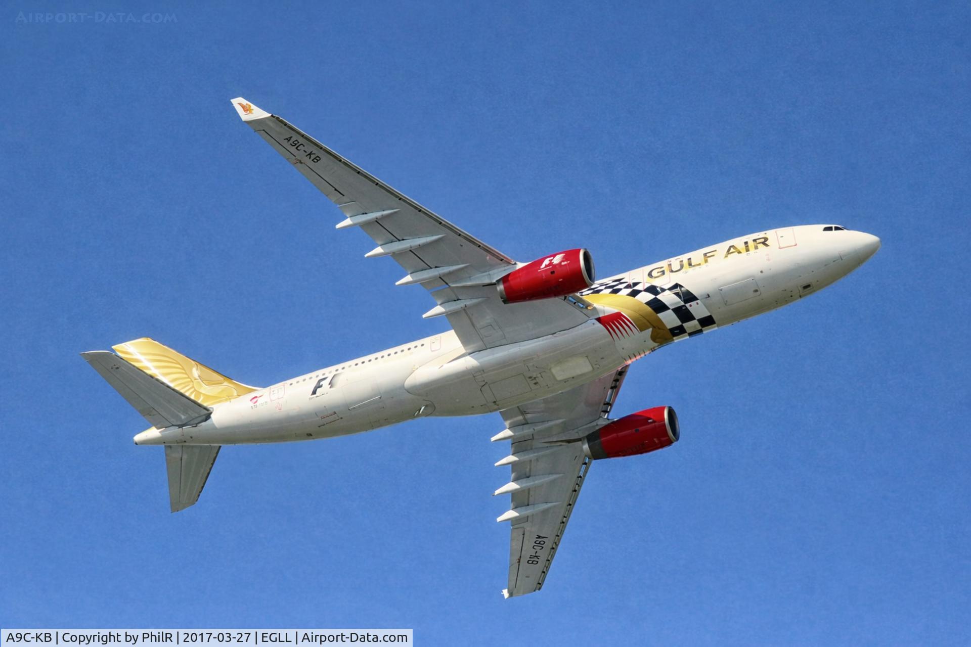 A9C-KB, 1999 Airbus A330-243, c/n 281, A9C-KB 1999 A330-200 Gulf Air Woodley 
