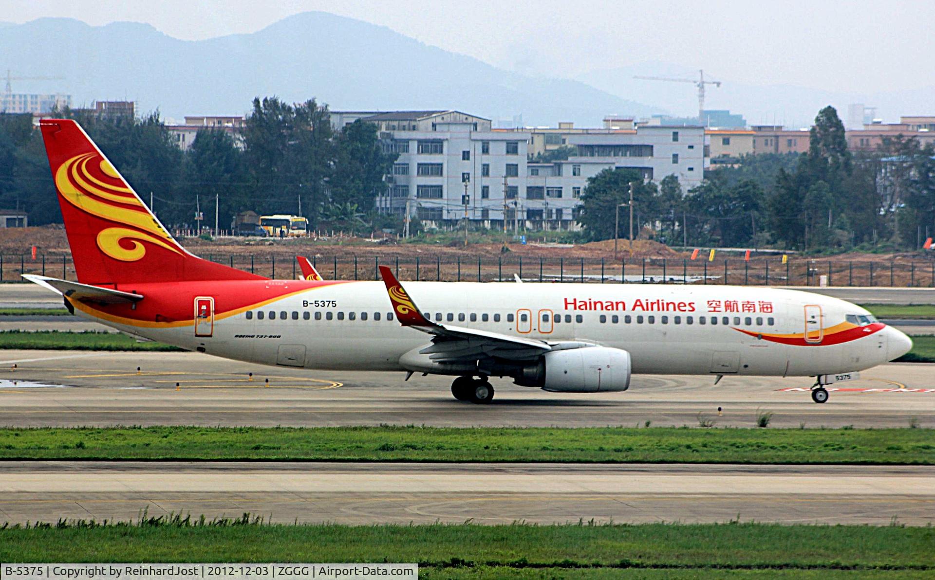 B-5375, 2008 Boeing 737-84P, c/n 32762 l/n 2648, Hainan B-737 taxiing at Guangzhou, China