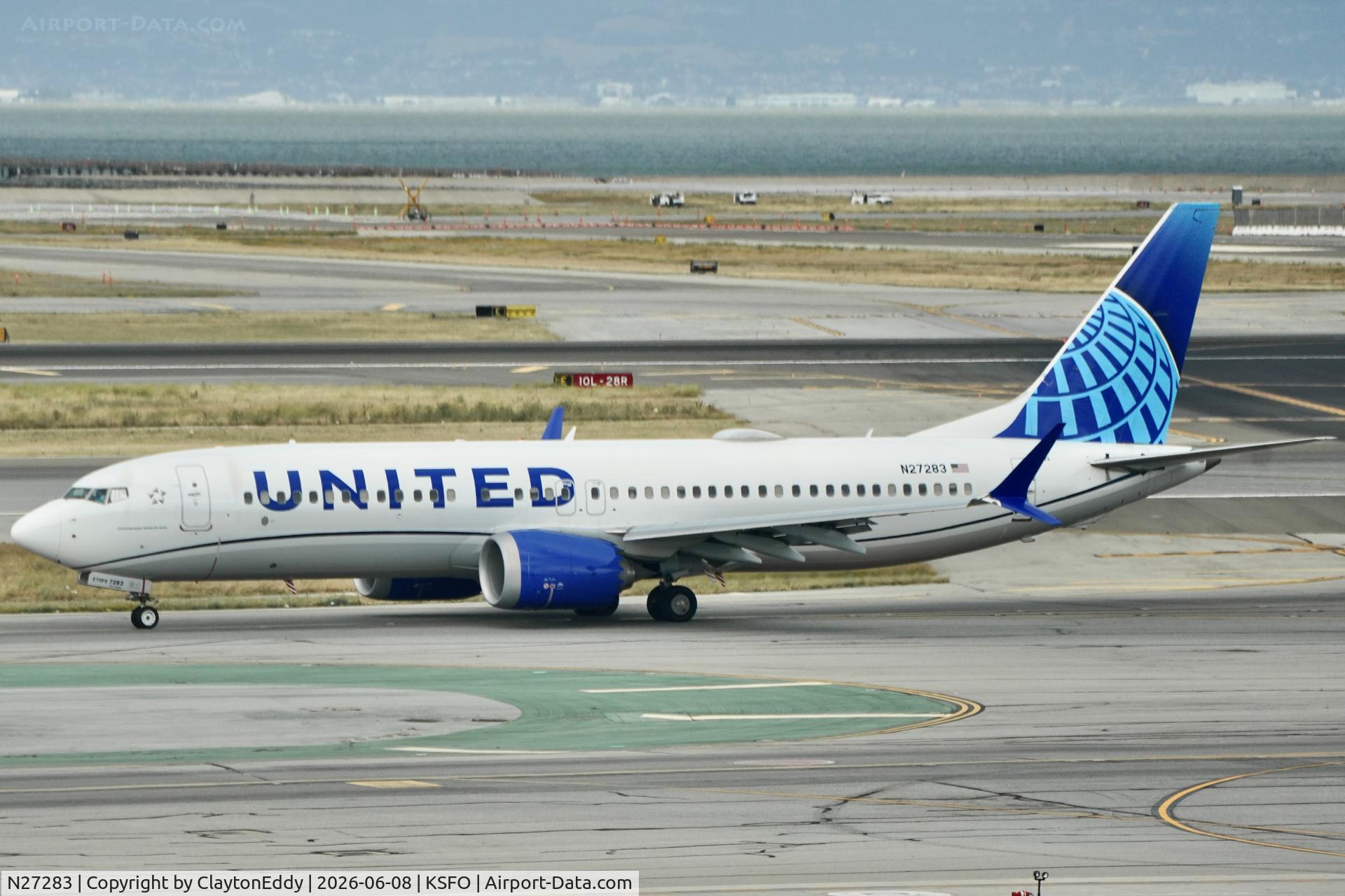 N27283, 2019 Boeing 737-8 MAX, c/n 61857, Sky Terrace SFO 2026. 