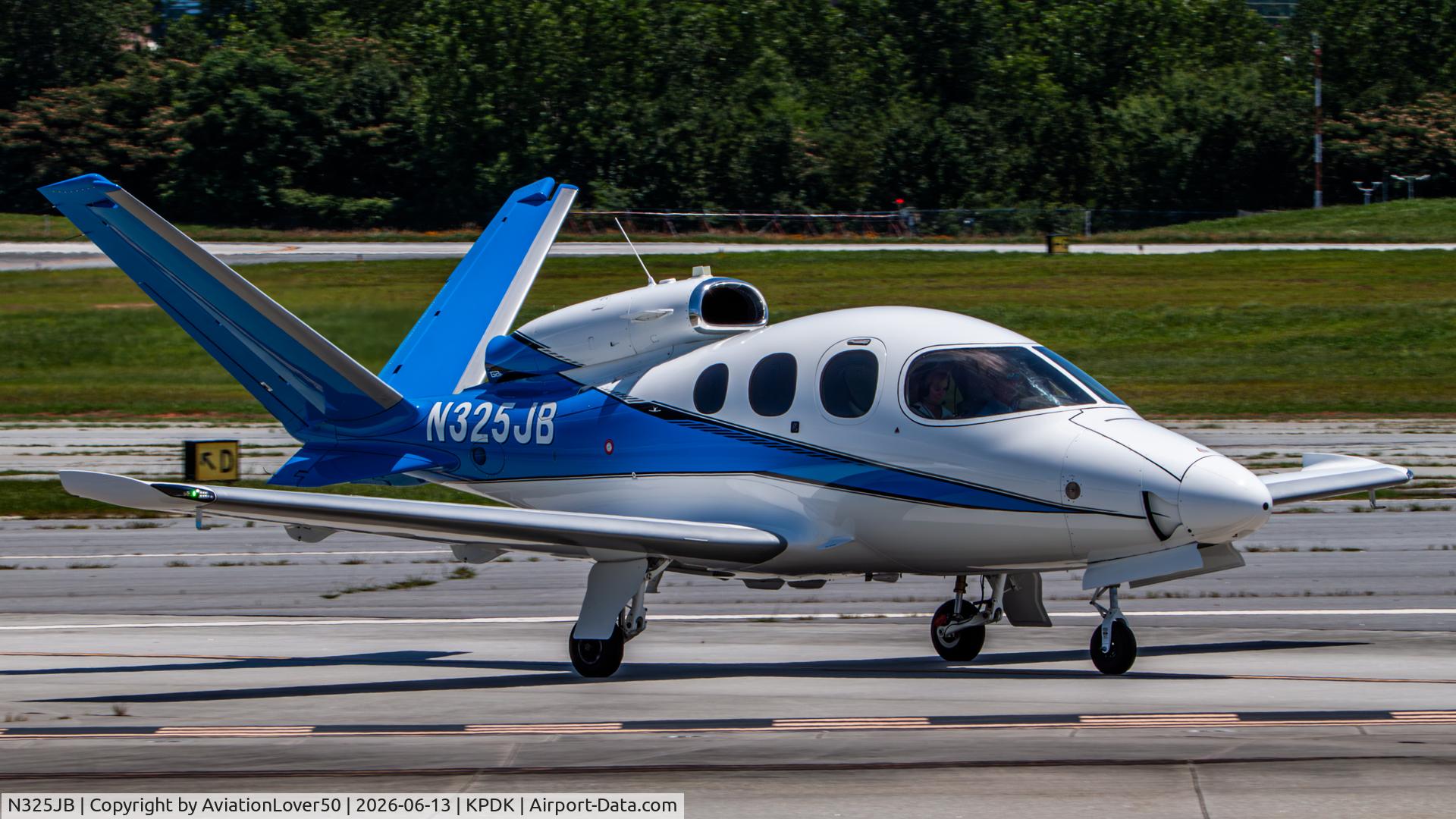 N325JB, 2023 Cirrus SF50 G2+ Vision, c/n 0421, SF50