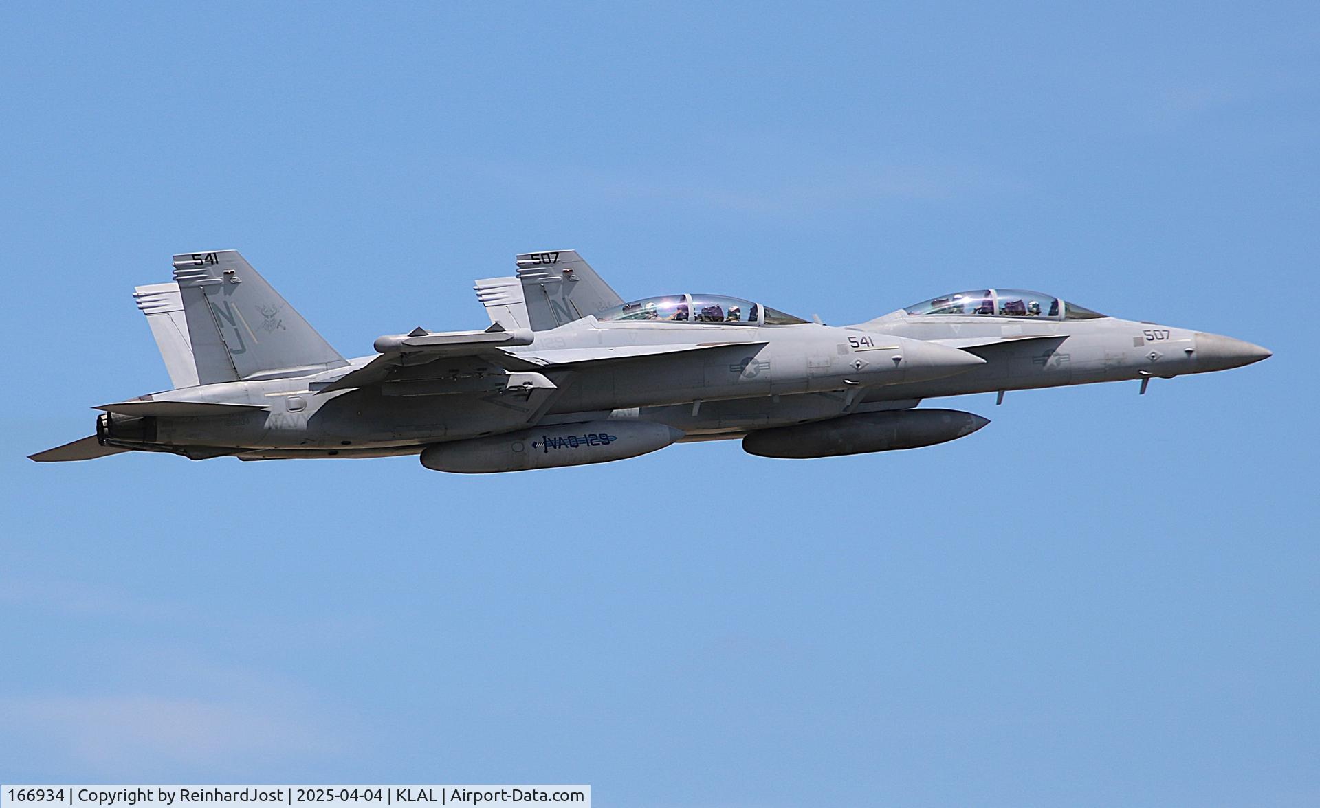 166934, Boeing EA-18G Growler, c/n G-19, A pair of US Navy Growlers from VAQ-129 takes off at Sun'n'Fun 2025, Lakeland, FL