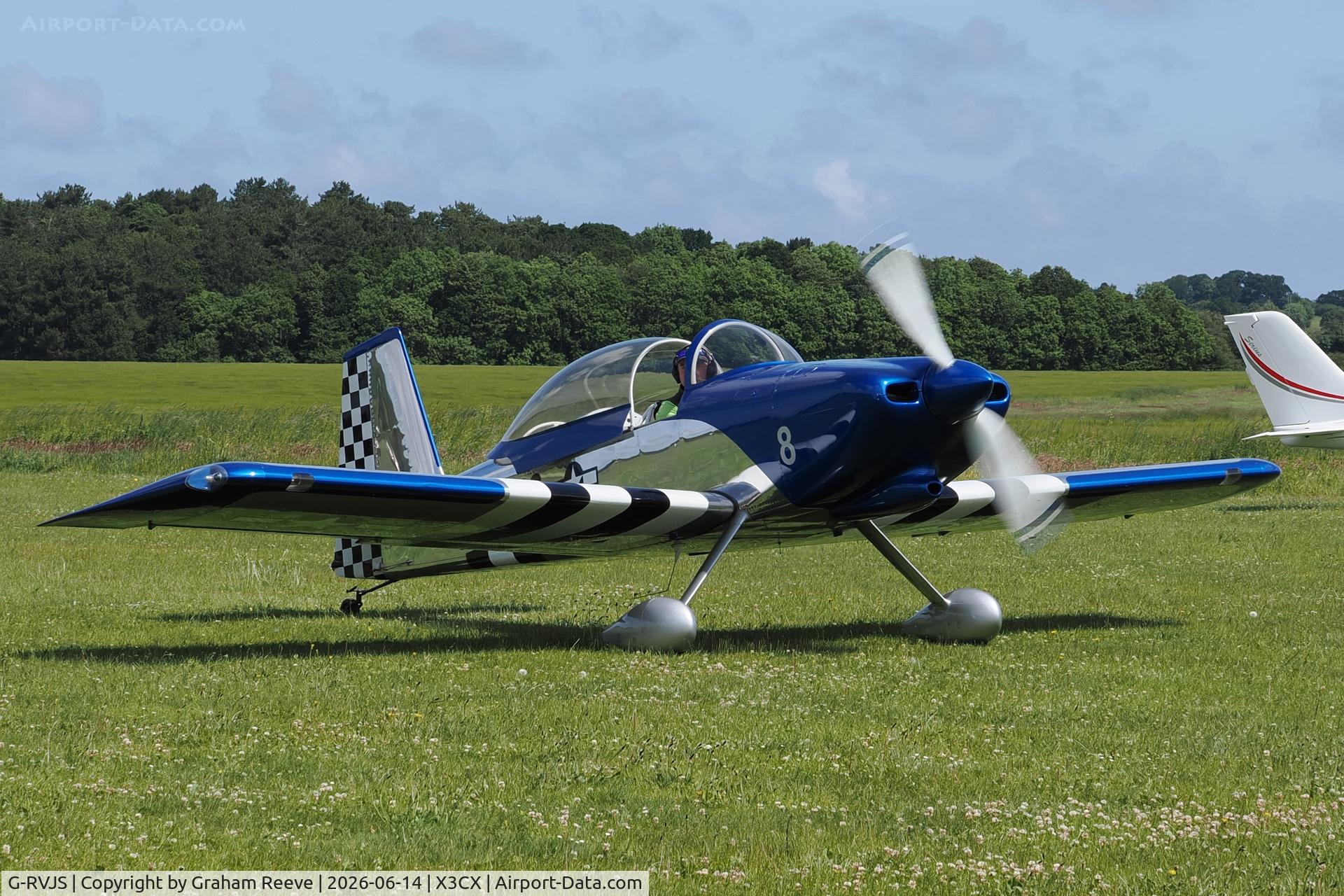 G-RVJS, 2010 Vans RV-8, c/n 82237, Just landed at Northrepps.
