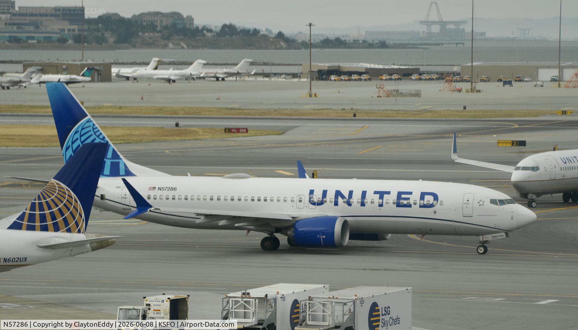 N57286, 2019 Boeing 737-8 MAX, c/n 61854 l/n 7524, Sky Terrace SFO 2026
