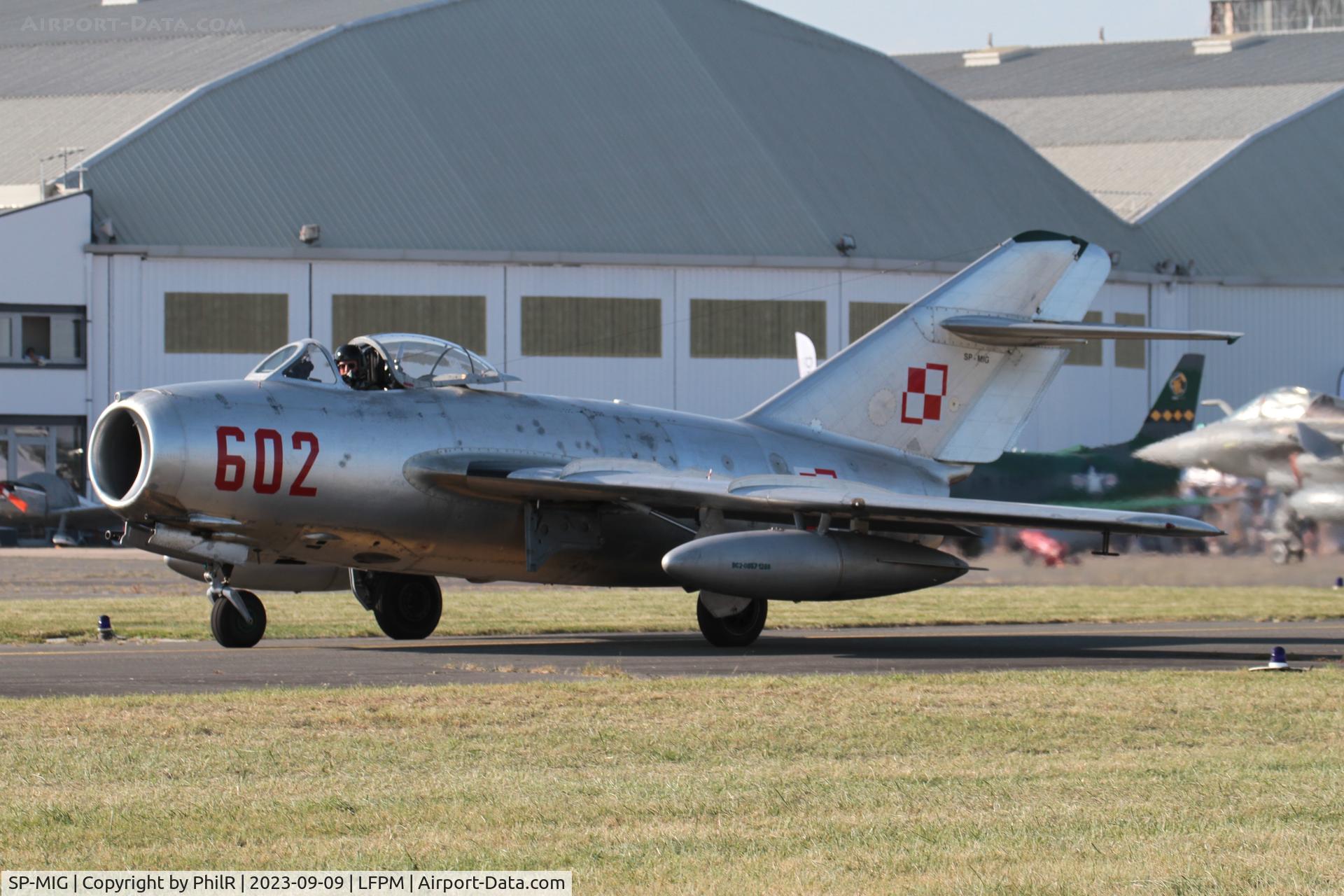 SP-MIG, PZL-Mielec Lim-2 (MiG-15bis) (MiG-15bis), c/n 1B006-02, 602 (SP-MIG) PZL-Mielec Lim-2 (MiG-15bis) Air Legend Melun-Villaroche