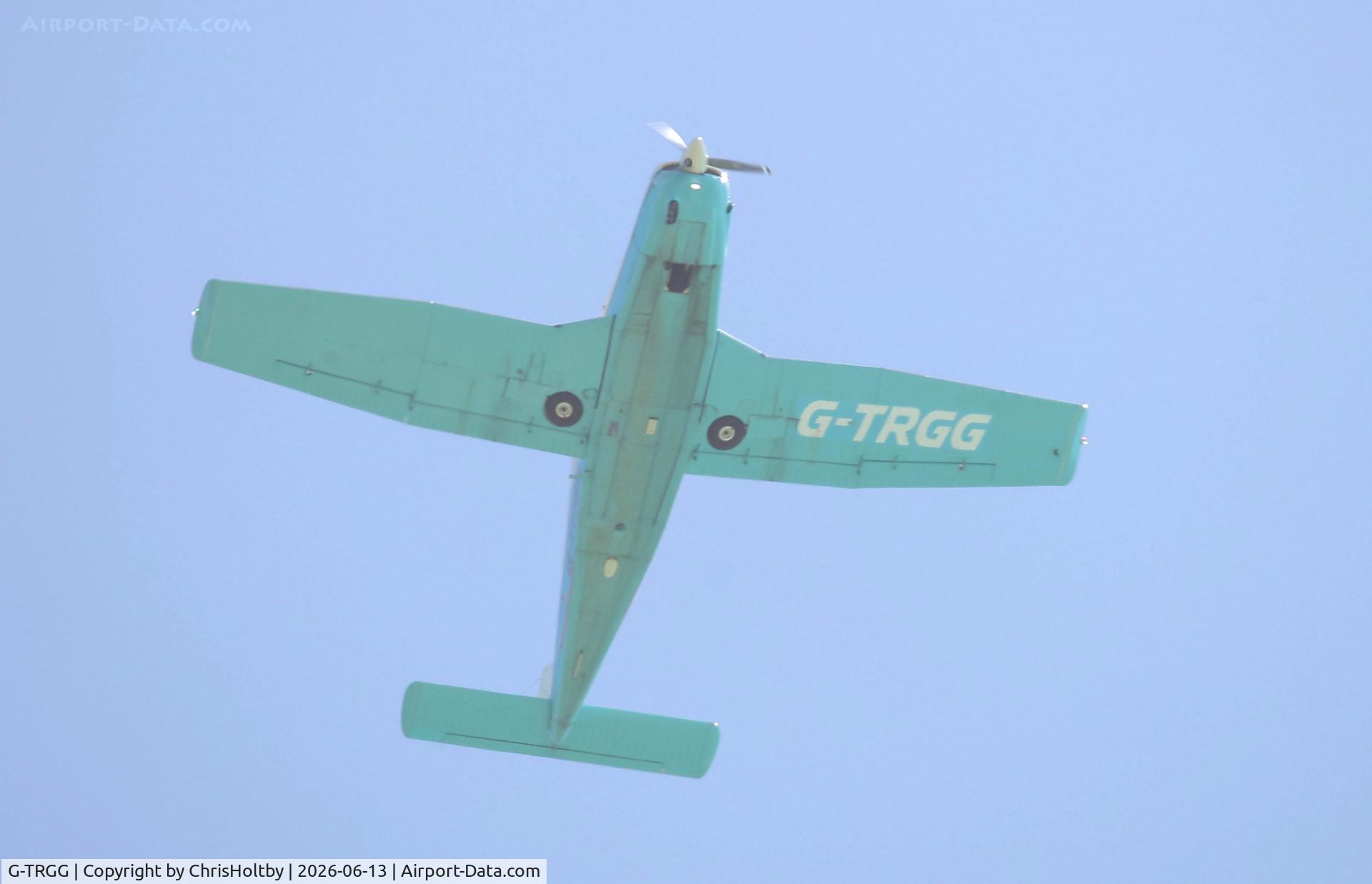 G-TRGG, 1980 Piper Saratoga SP, c/n 32R-8013085, Over Woolbreding, West Sussex