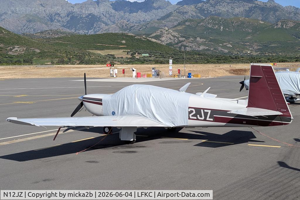 N12JZ, Mooney M20K, c/n 25-1108, Parked