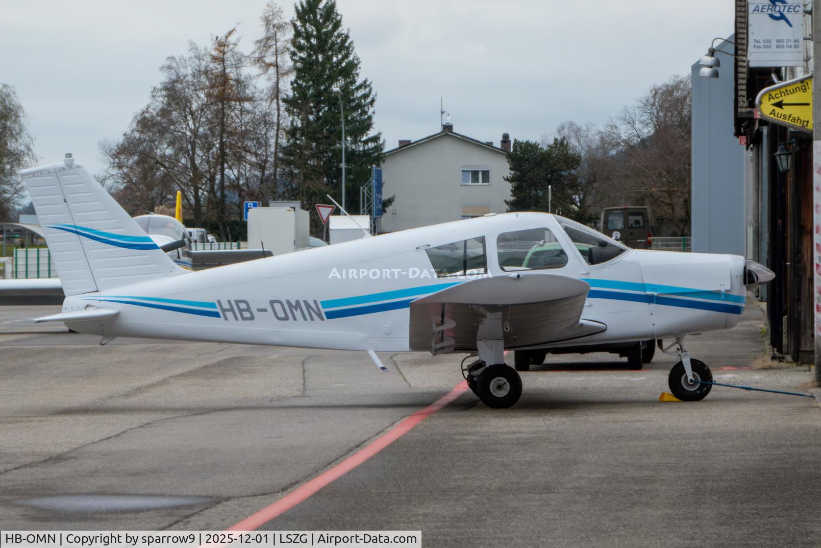 HB-OMN, 1972 Piper PA-28-140E Cherokee, c/n 28-7225118, With a new paint-scheme