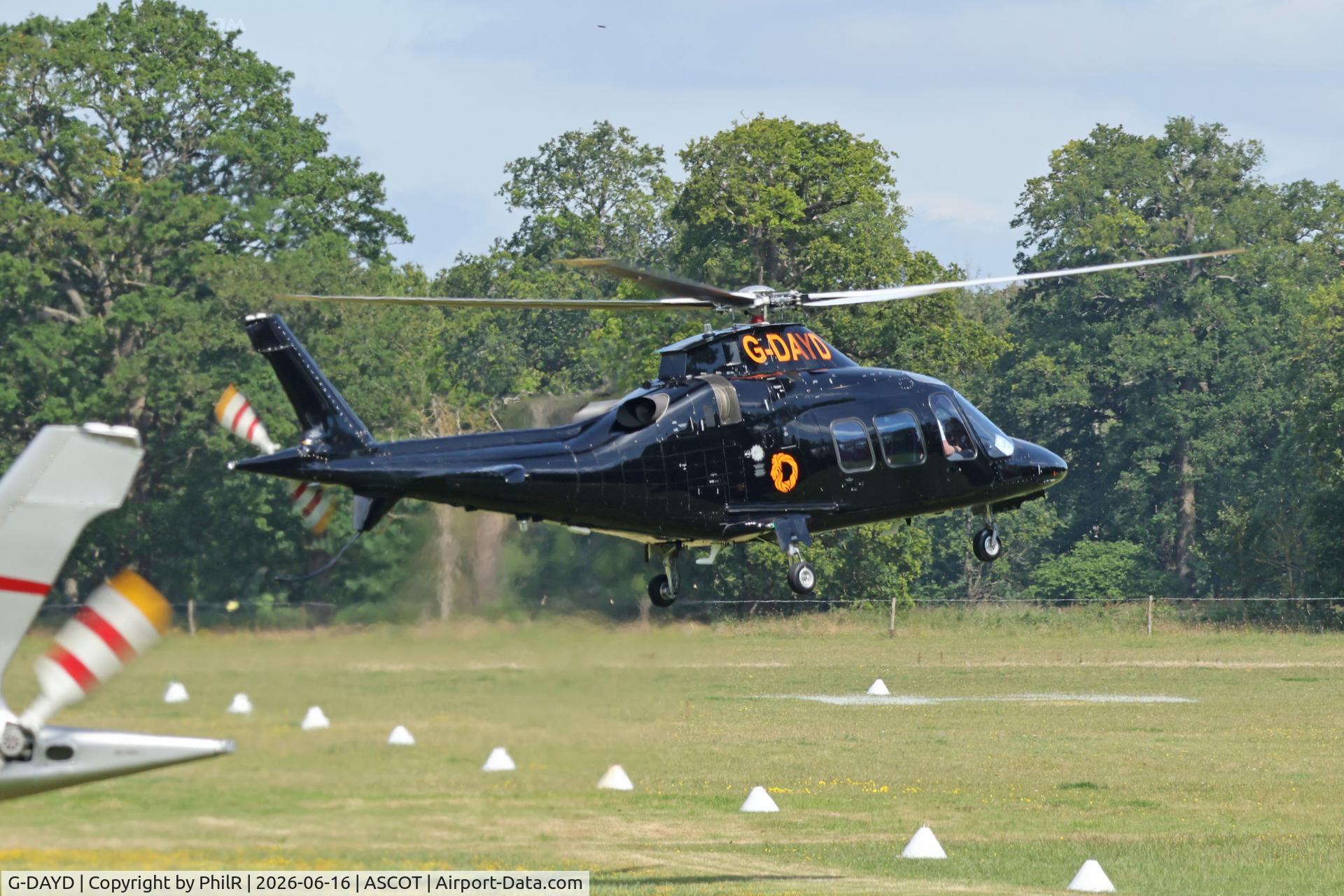 G-DAYD, 2006 Agusta A-109S Grand, c/n 22011, G-DAYD 2006 Agusta A109S Grand Ascot Heliport 
