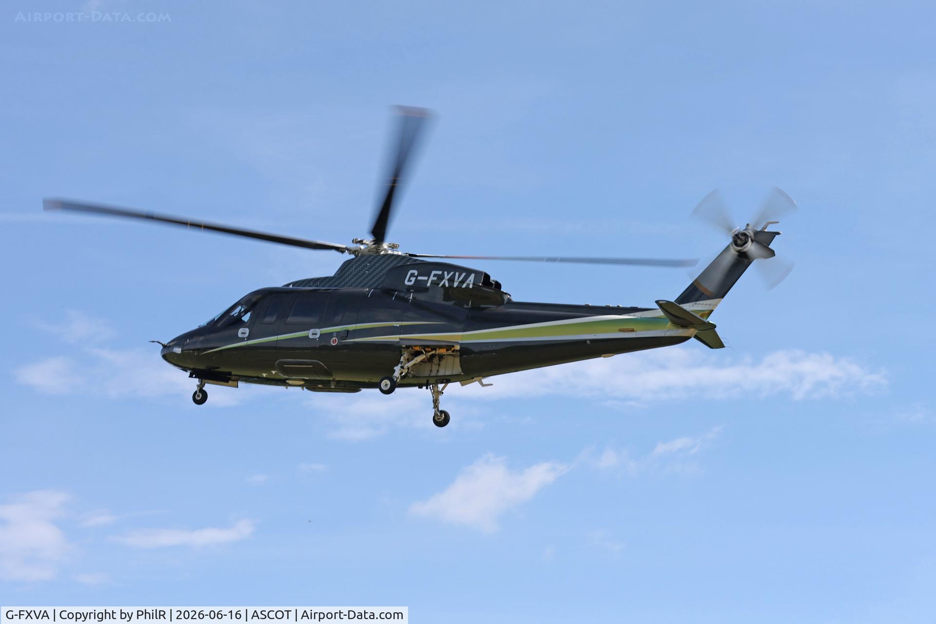 G-FXVA, , G-FXVA 2007 Sikorsky S-76C Ascot Heliport 