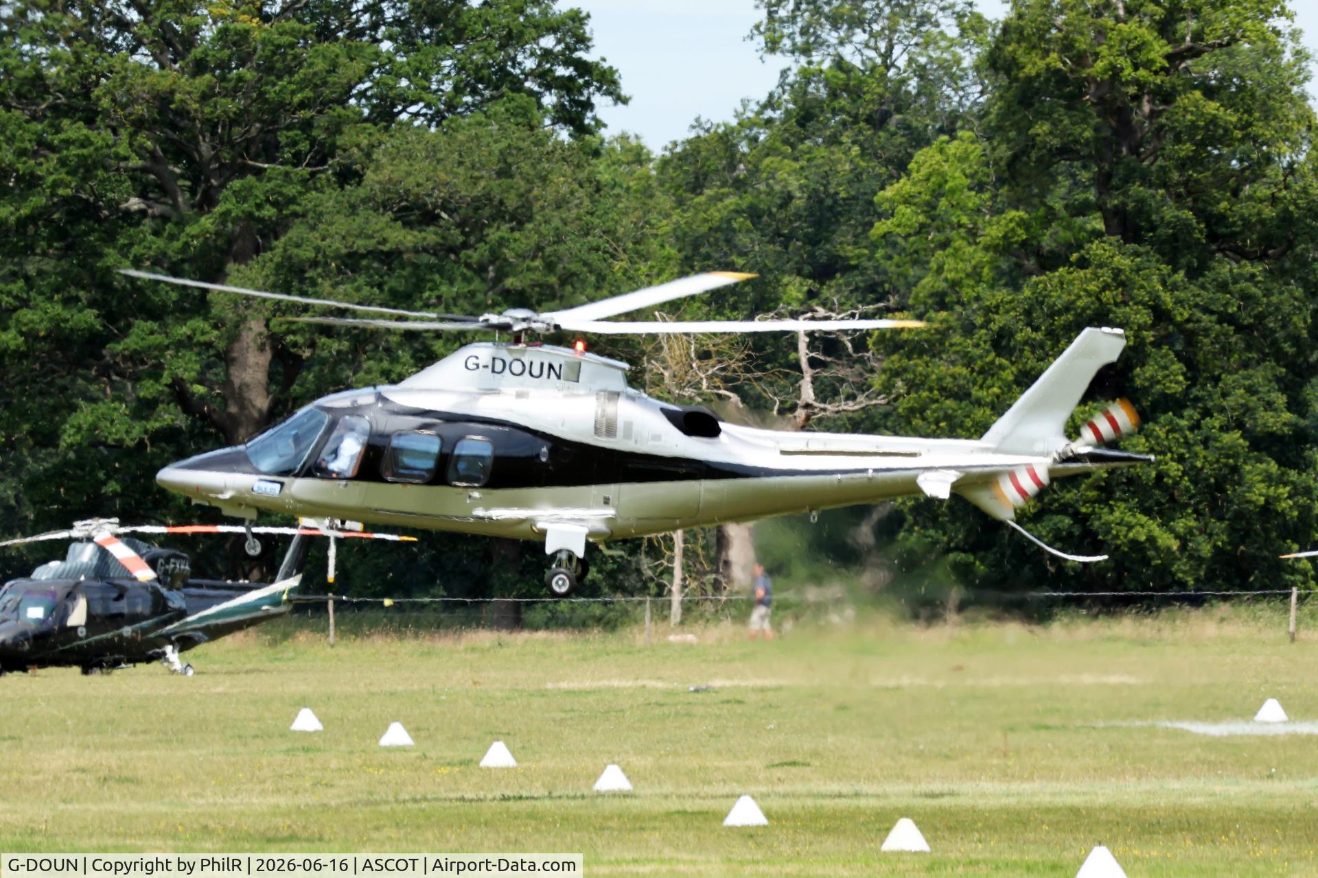 G-DOUN, 2010 Agusta A-109S Grand, c/n 22162, G-DOUN 2010 Agusta A109S Grand Ascot Heliport 
