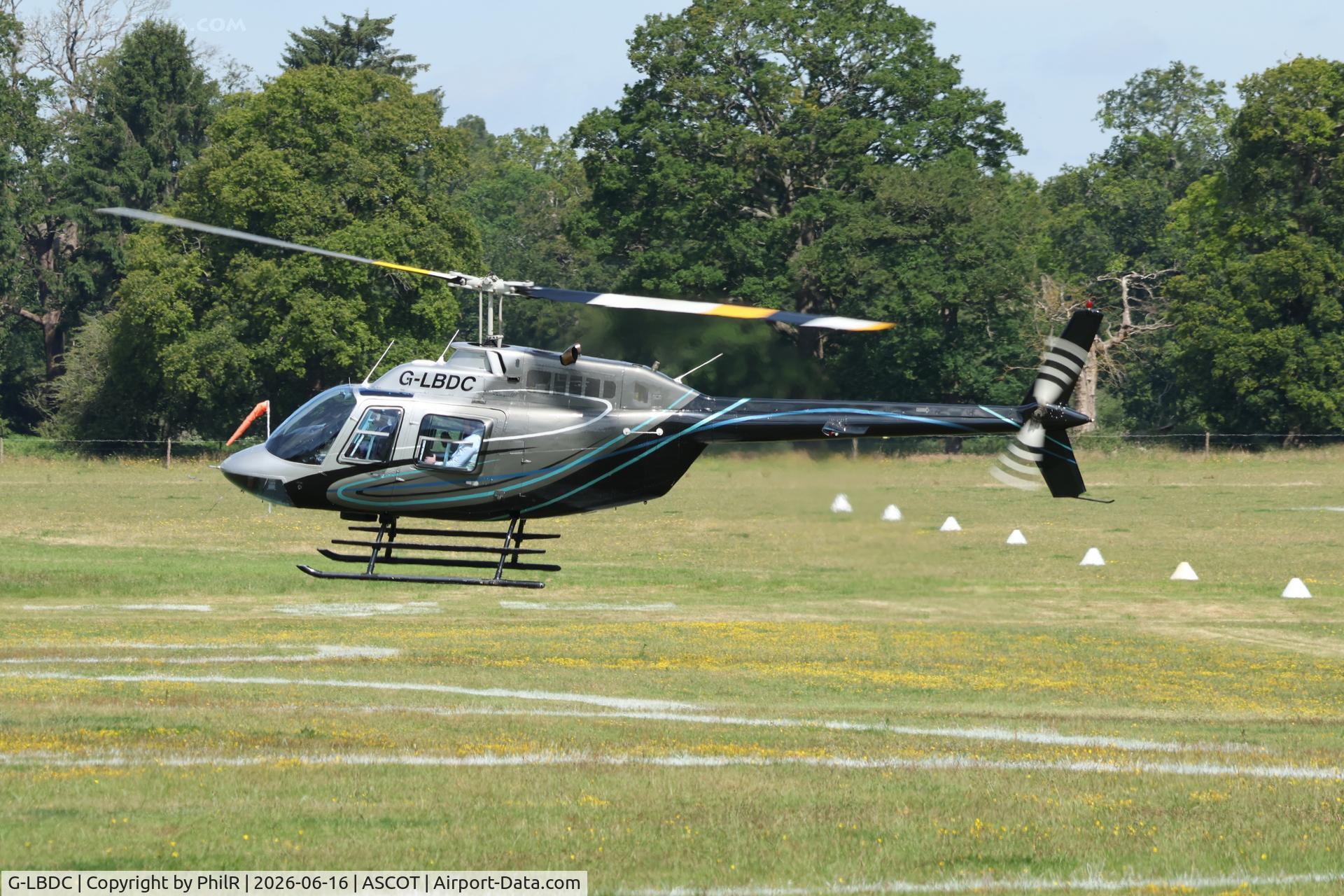 G-LBDC, 1984 Bell 206B JetRanger III, c/n 3806, G-LBDC 1984 Bell 206B Jet Ranger lll Ascot Heliport 
