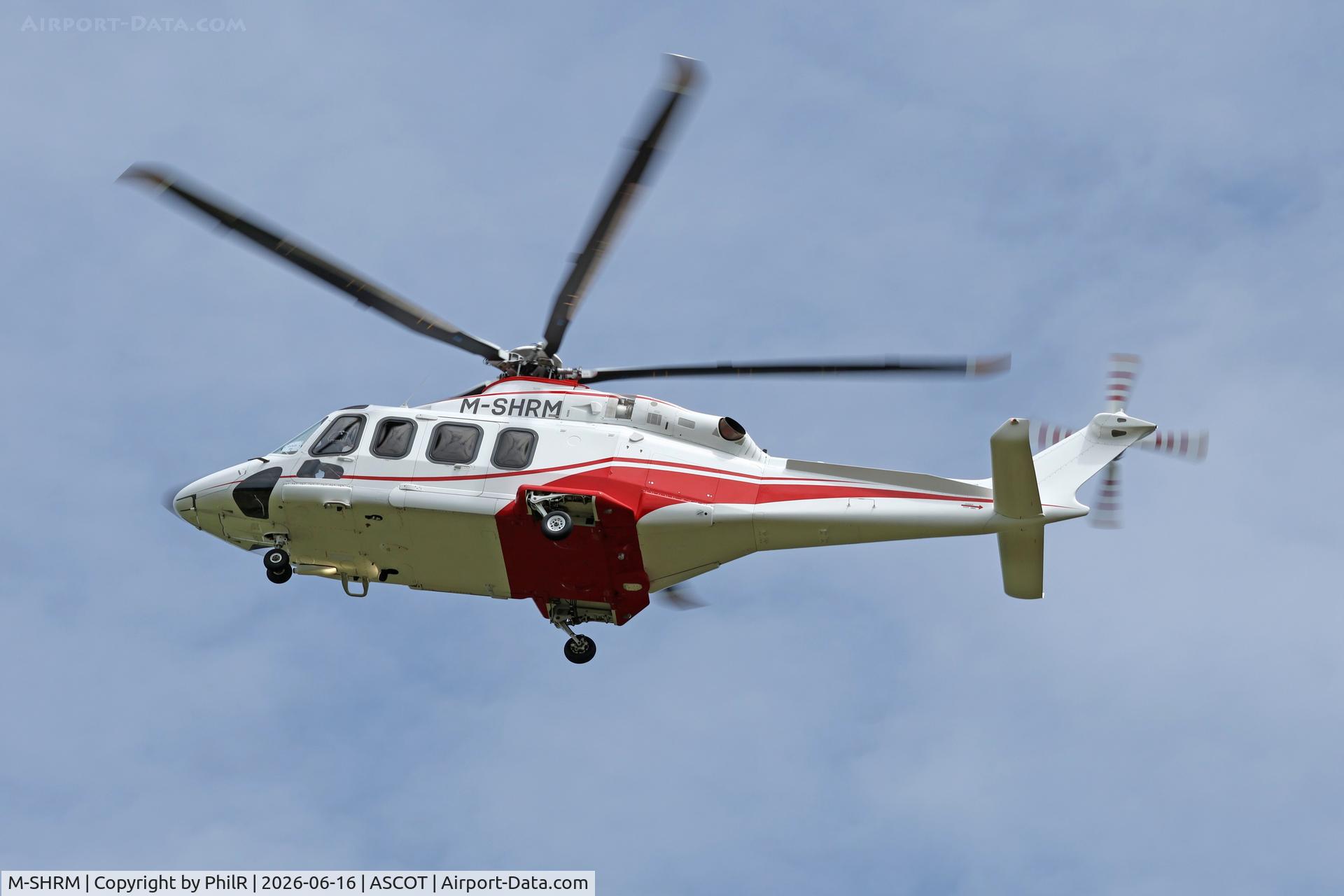 M-SHRM, AgustaWestland AW 139, c/n 31716, M-SHRM 2016 Agusta Westland AW139 Ascot Heliport 
