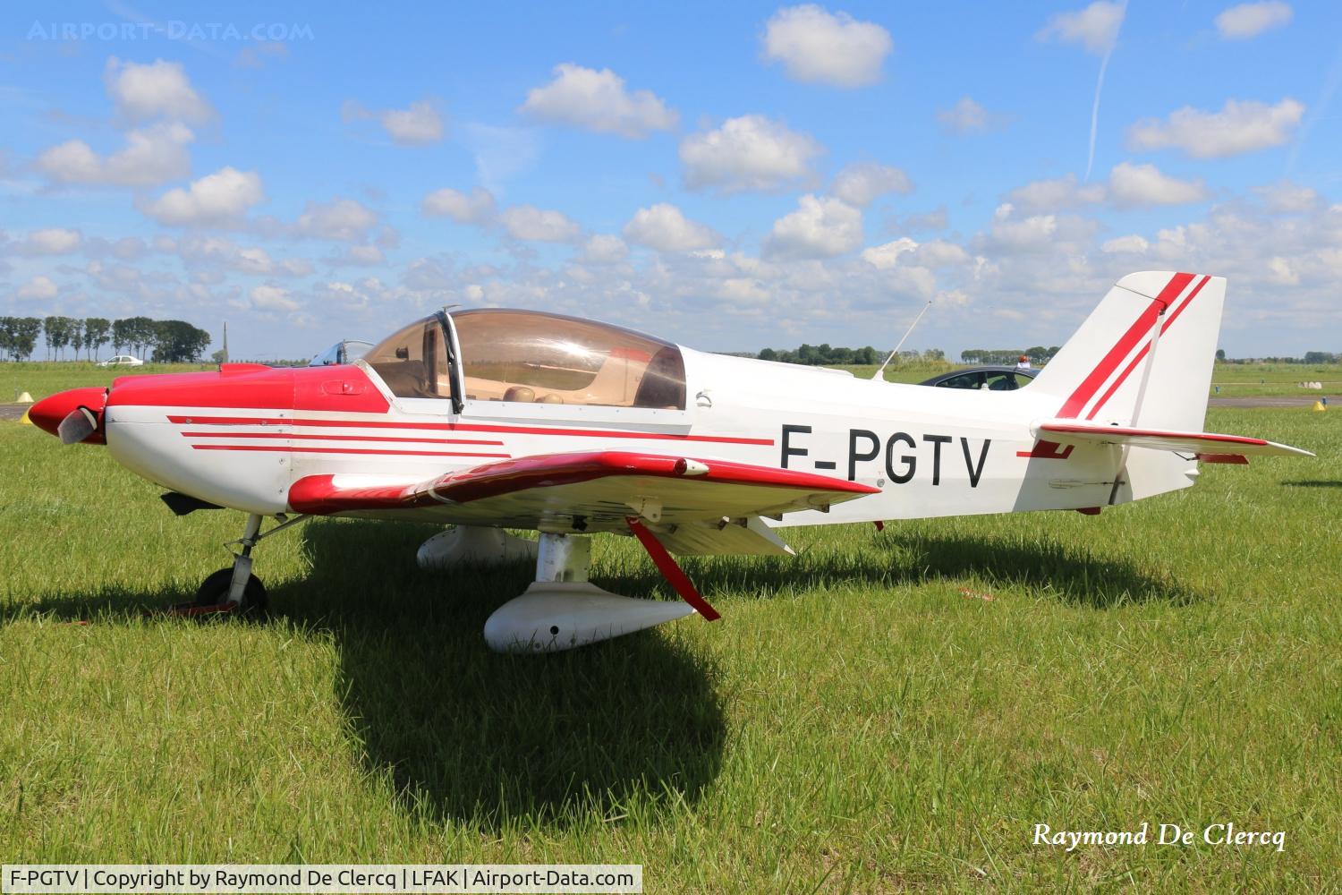 F-PGTV, Piel CP-615C Super Diamant, c/n 52, At Les Moëres airport on 14-06-2026.