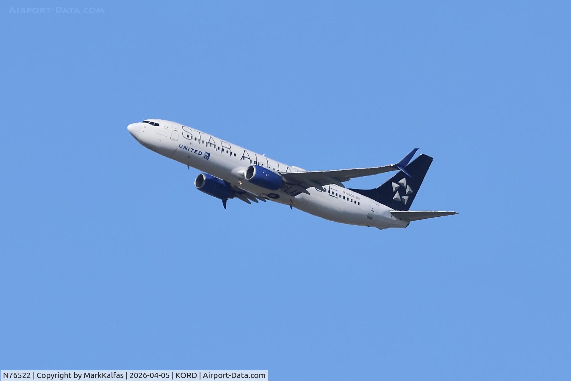 N76522, 2010 Boeing 737-824, c/n 31660, B738 United Airlines Boeing 737-824 N76522 departing 27L KORD