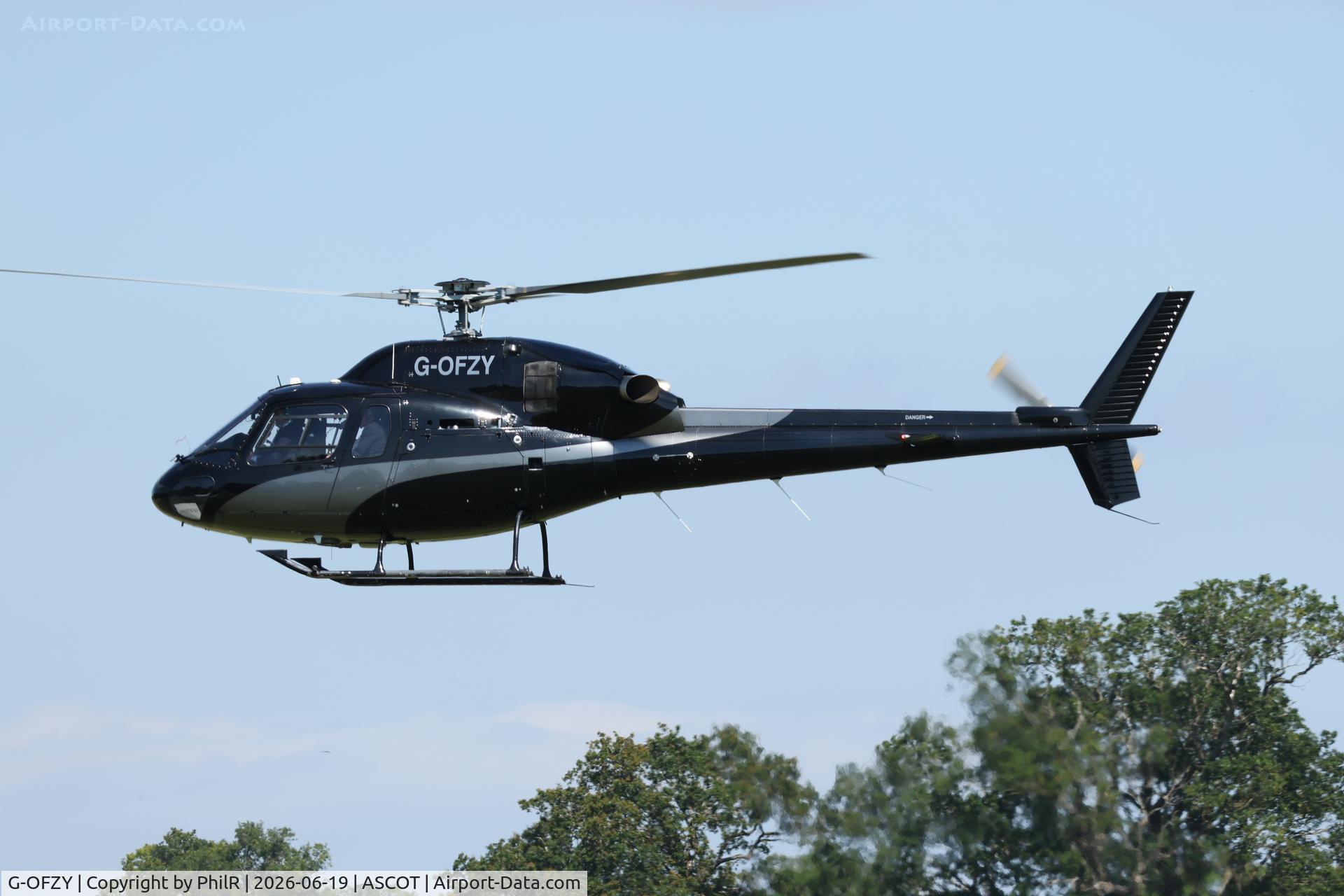 G-OFZY, 2006 Eurocopter AS-355N Ecureuil 2, c/n 5744, G-OFZY 2006 Eurocopter AS355N Ecureuil ll Ascot Heliport

