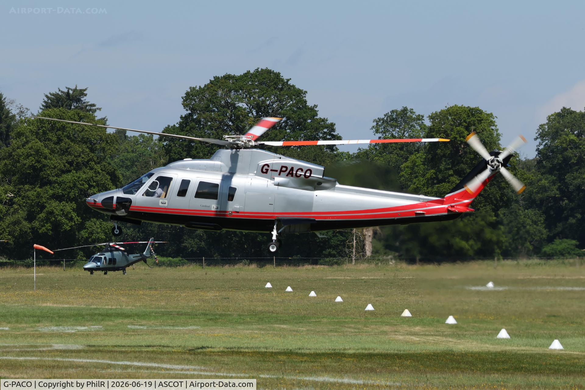 G-PACO, 2009 Sikorsky S-76C, c/n 760782, -PACO 2009 Sikorsky S-76C Ascot Heliport 
