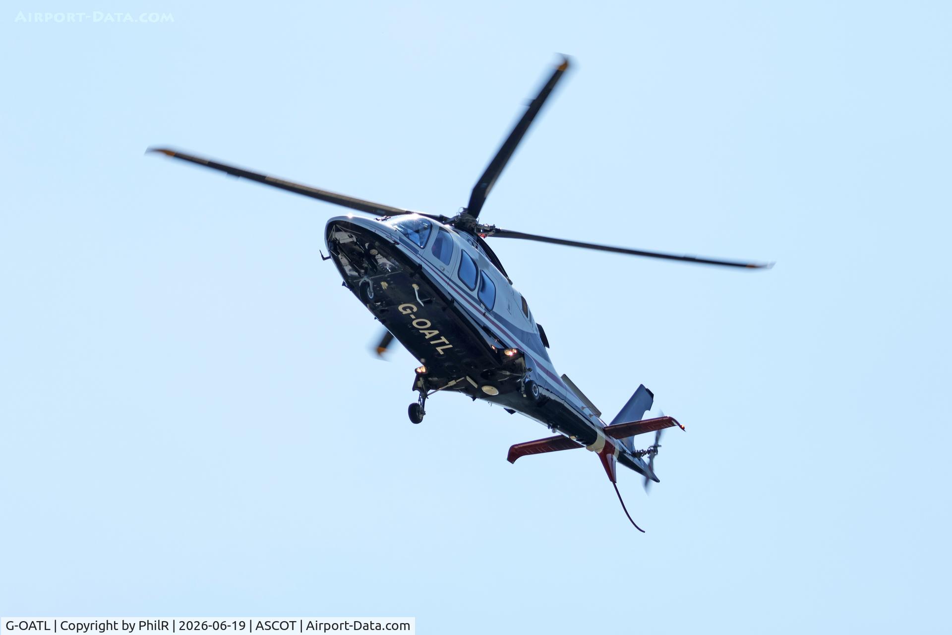 G-OATL, 2012 AgustaWestland AW-109SP Grand New, c/n 22283, G-OATL 2012 Agusta Westland AW109SP Grand New Ascot Heliport 
