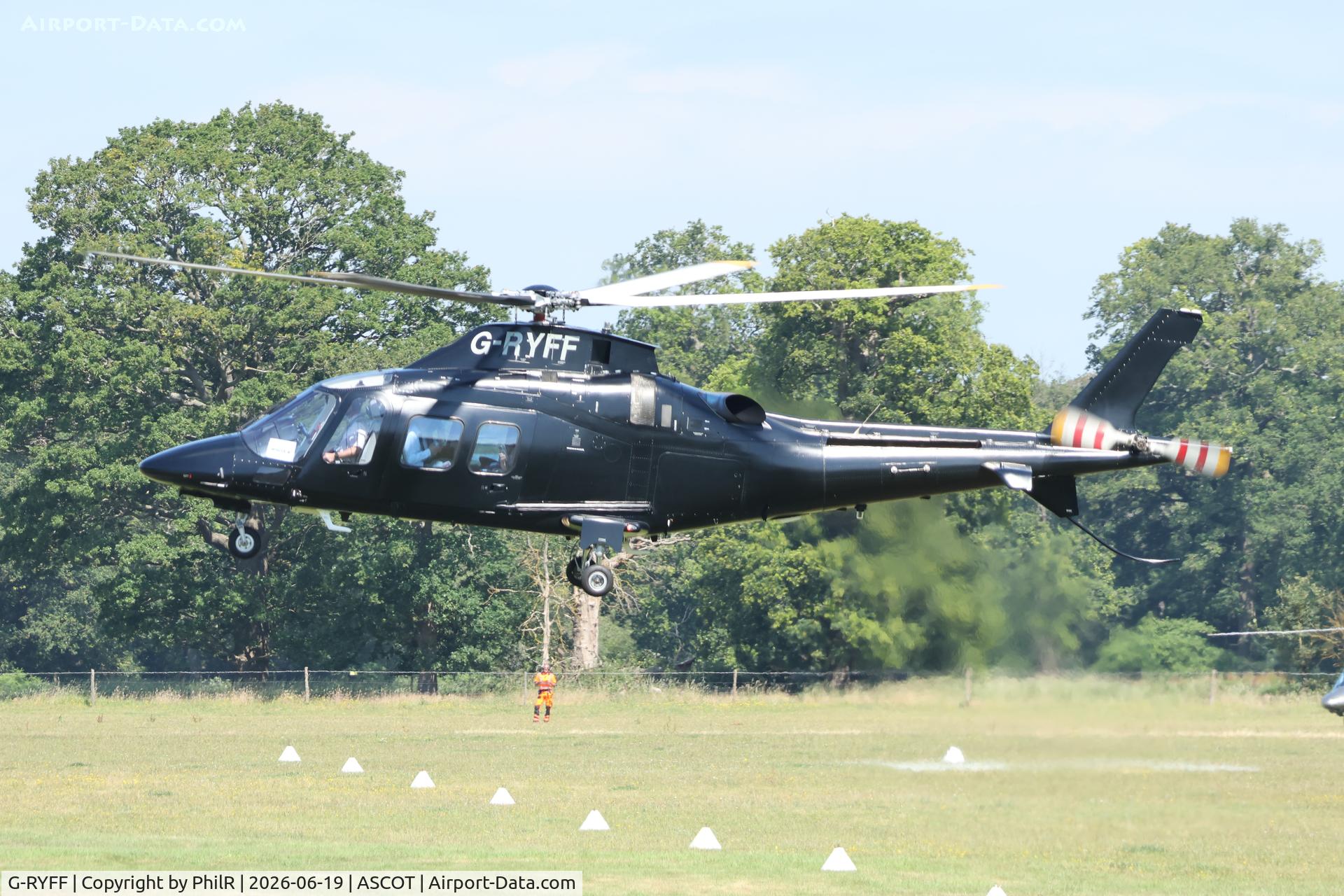 G-RYFF, 2007 Agusta A-109S Grand, c/n 22058, G-RYFF 2007 Agusta A109S Grand Ascot Heliport Ascot Heliport
