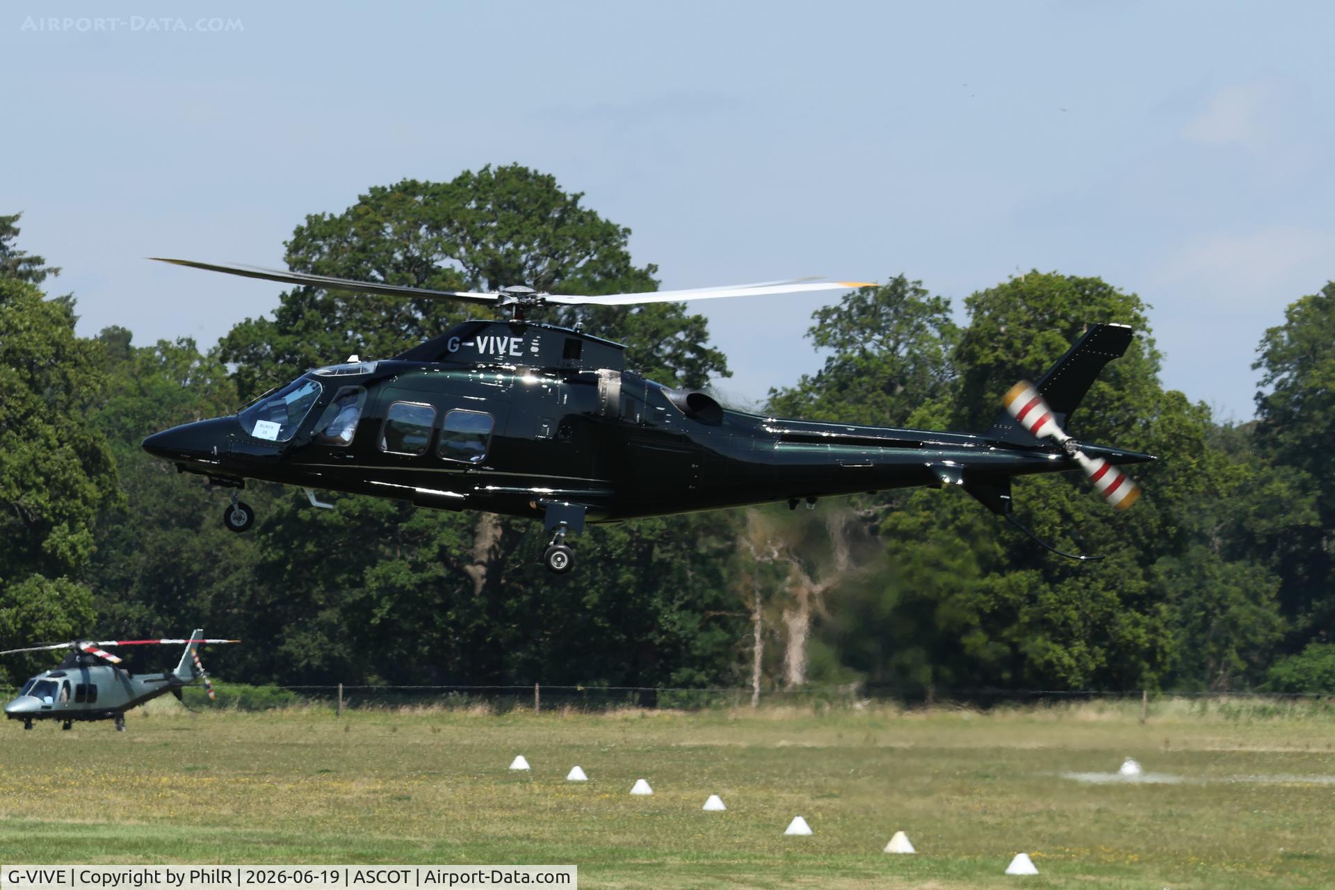 G-VIVE, 2019 Leonardo AW-109SP Grand New, c/n 22393, G-VIVE 2019 Leonardo AW109SP Grand New Ascot Heliport Ascot Heliport 
