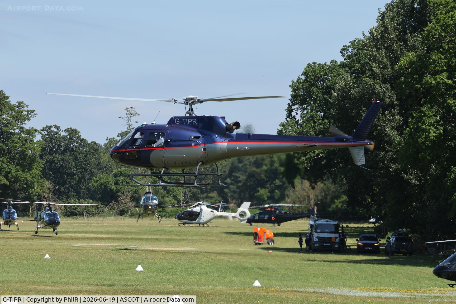 G-TIPR, 2008 Eurocopter AS-350B-2 Ecureuil Ecureuil, c/n 4474, G-TIPR 2008 Eurocopter AS350B2 Ecureuil ll Ascot Heliport
