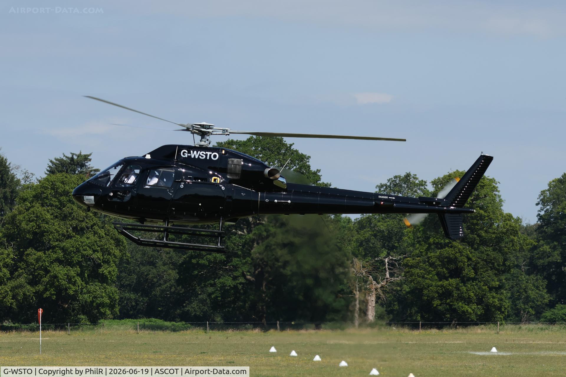G-WSTO, 2008 Eurocopter AS-355NP Ecureuil 2, c/n 5761, G-WSTO 2008 Eurocopter AS355P Ecureuil II Ascot Heliport 
