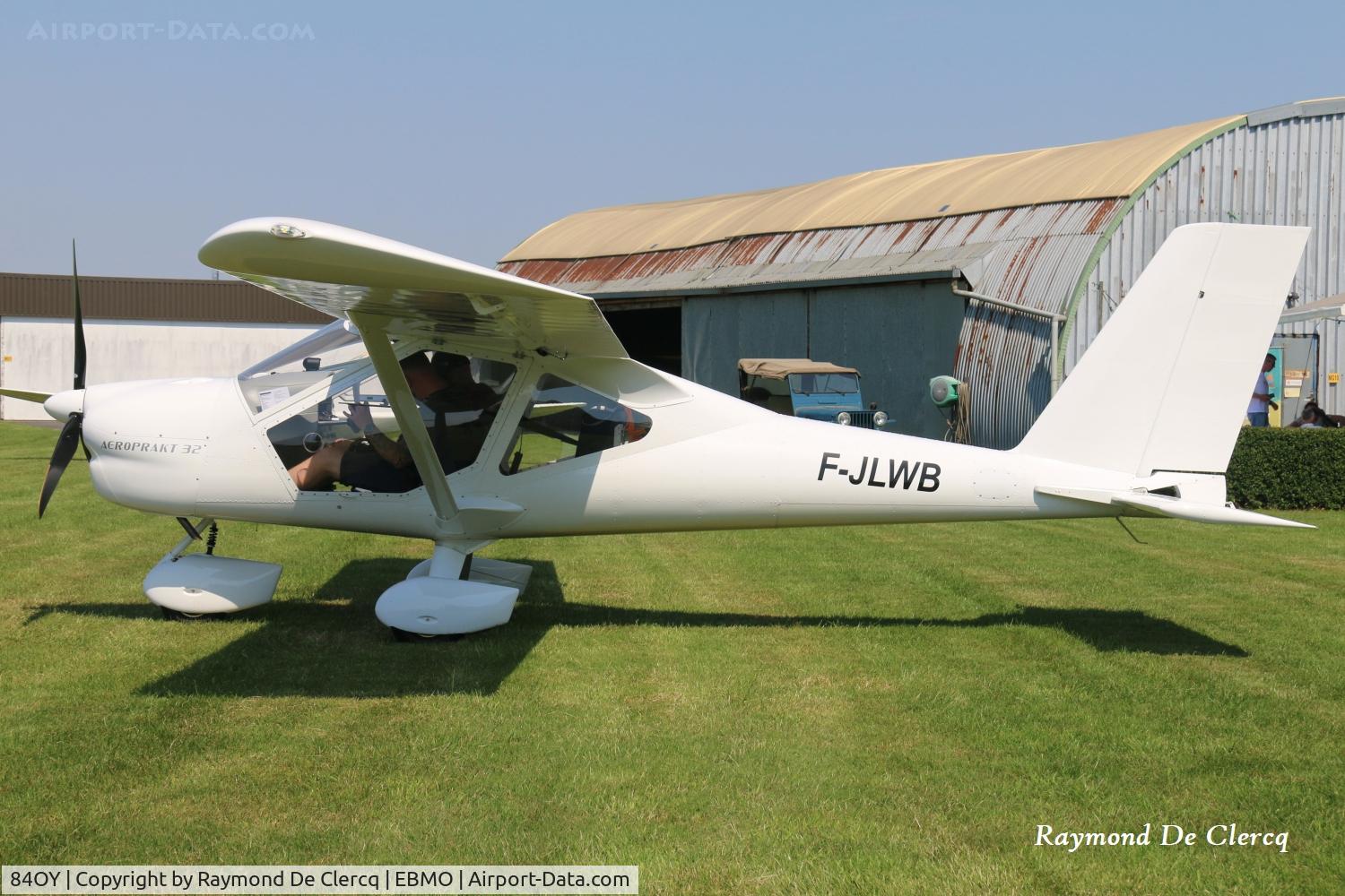 84OY, 2025 Aeroprakt A32 Vixxen, c/n 337, At Moorsele airport on 19-06-2026.