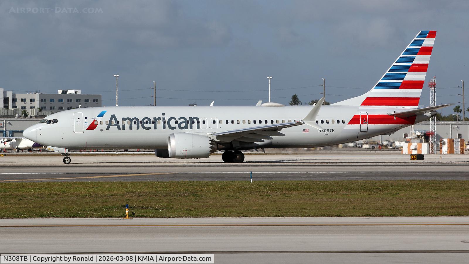 N308TB, 2023 Boeing 737-8 MAX, c/n 67989 l/n 8582, at mia