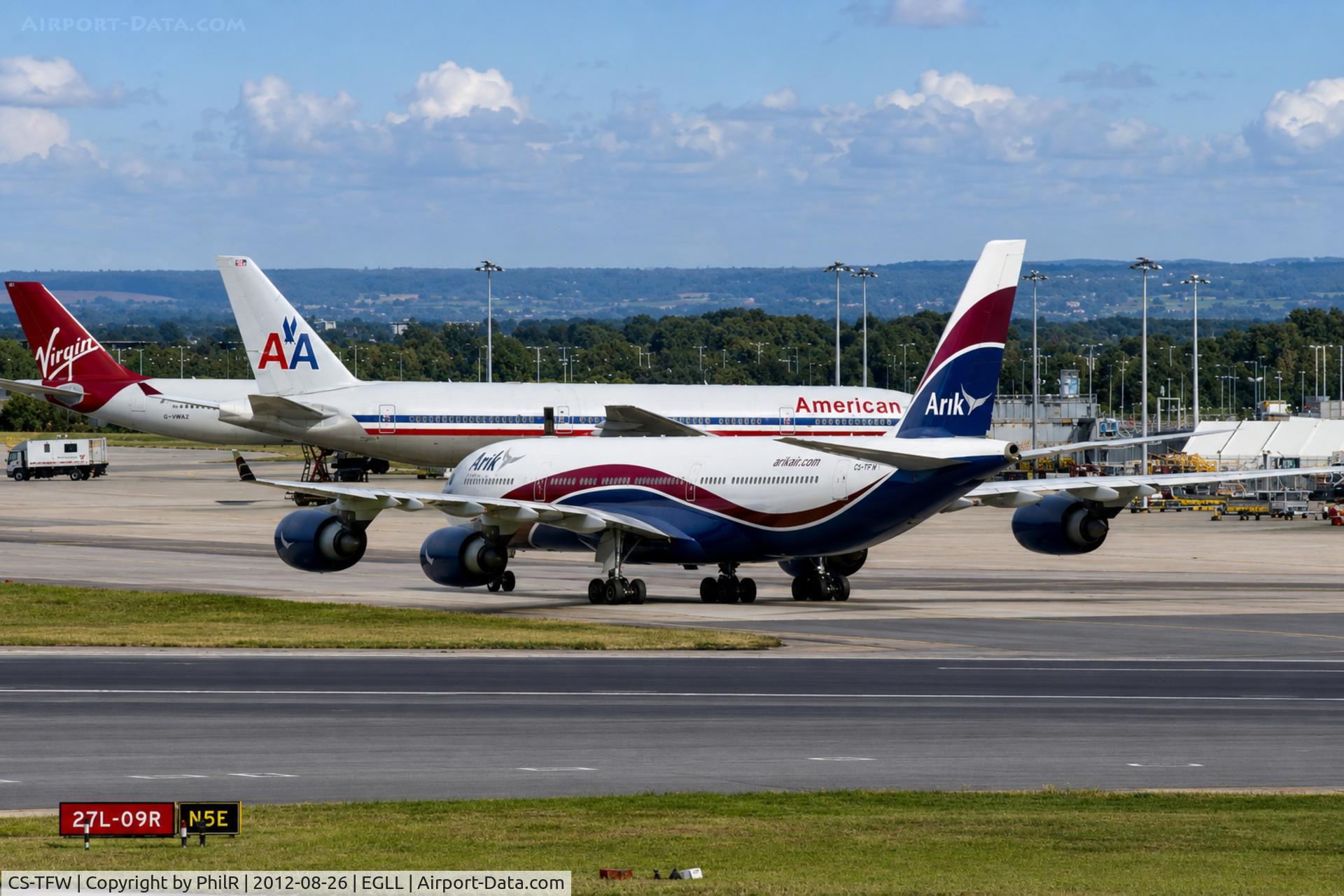 CS-TFW, 2008 Airbus A340-542, c/n 910, CS-TFW 2008 A340-500 Arik Air LHR 
