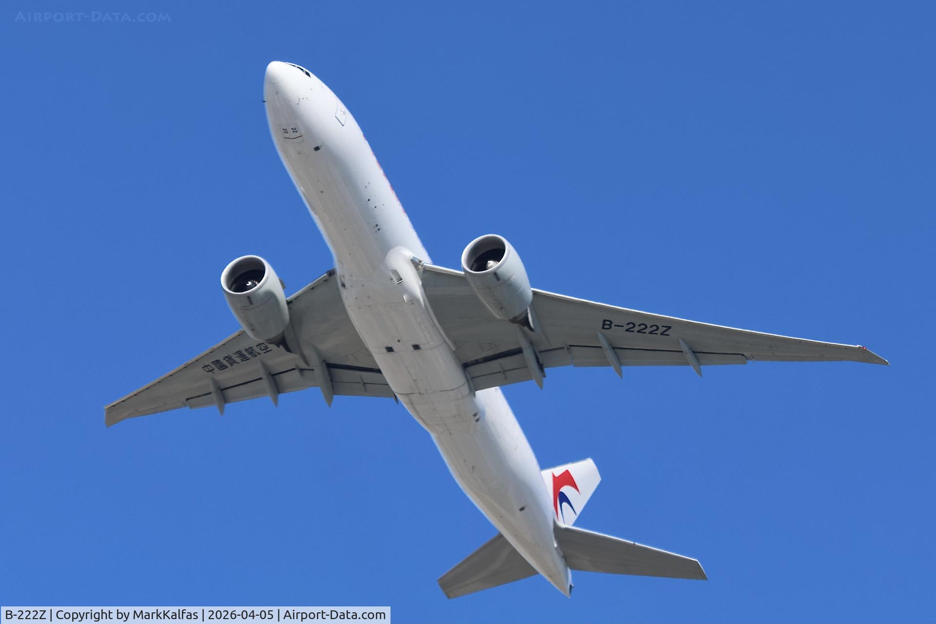 B-222Z, 2023 Boeing 777-5, c/n 67798, B77L China Cargo BOEING 777-200LR B-222Z CKK228 departing 28R KORD