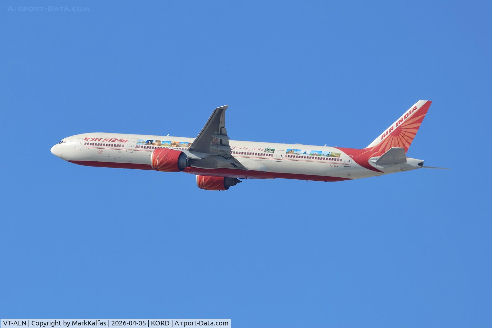 VT-ALN, 2008 Boeing 777-337/ER, c/n 36312, B77W Air India Boeing 777-337(ER).VT-ALN departing 27L KORD