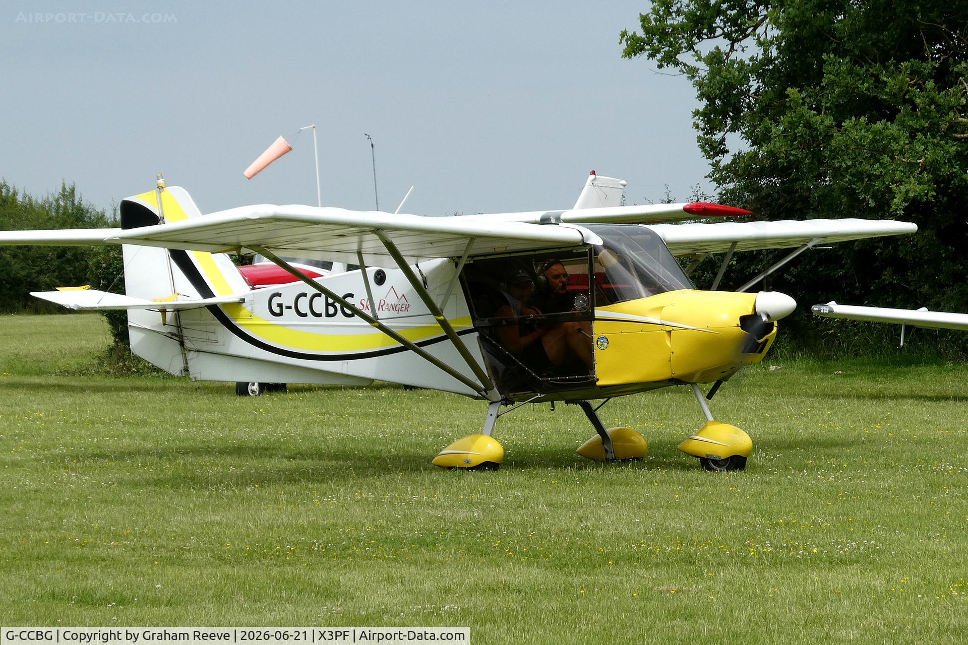 G-CCBG, 2002 Best Off Skyranger 912(2), c/n BMAA/HB/240, Just landed at Priory Farm for the 2026 Fathers Day Fly In.