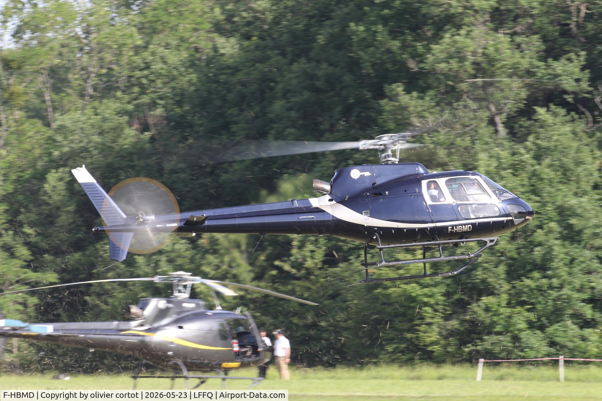 F-HBMD, 2009 Eurocopter AS-350B-2 Ecureuil Ecureuil, c/n 4717, 2026 airshow