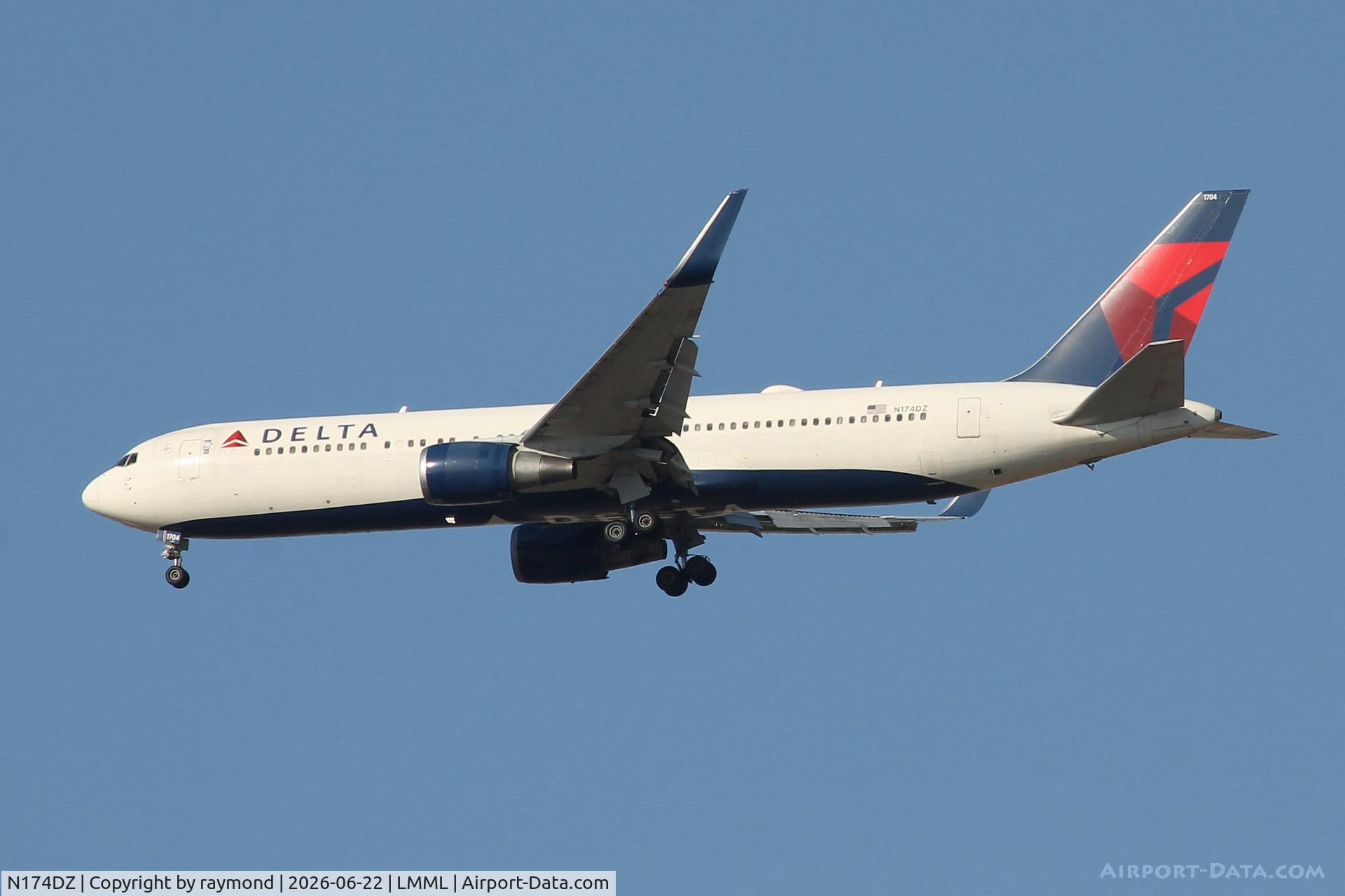 N174DZ, 1998 Boeing 767-332, c/n 29693, Boeing 767-332ER reg N174DZ of Delta Air Lines on final approach for RW13 landing in Malta from JFK.