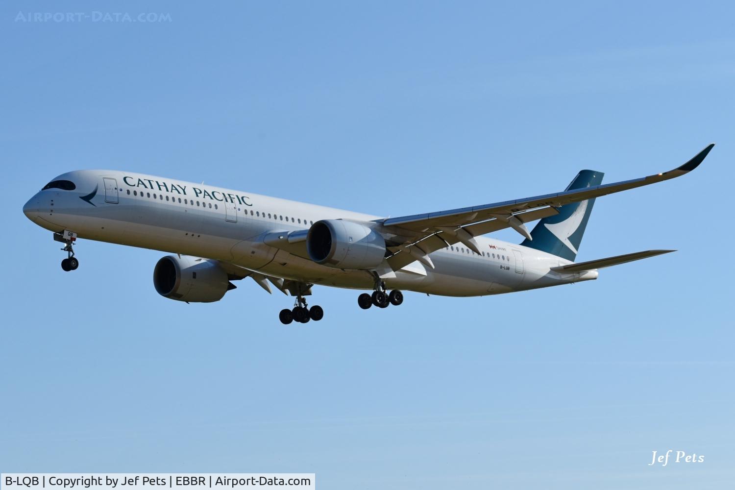 B-LQB, 2019 Airbus A350-900, c/n 337, Landing at Brussels Airport on 18-06-2026.