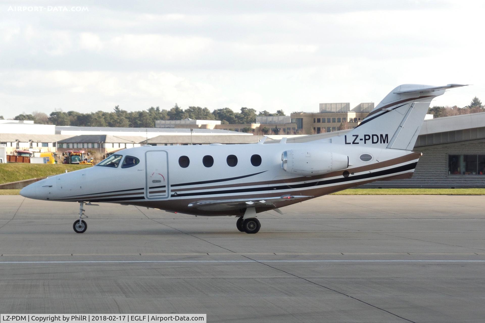 LZ-PDM, 2005 Raytheon 390 Premier I, c/n RB-125, LZ-PDM 2005 Raytheon 390 Premier 1 Farnborough 