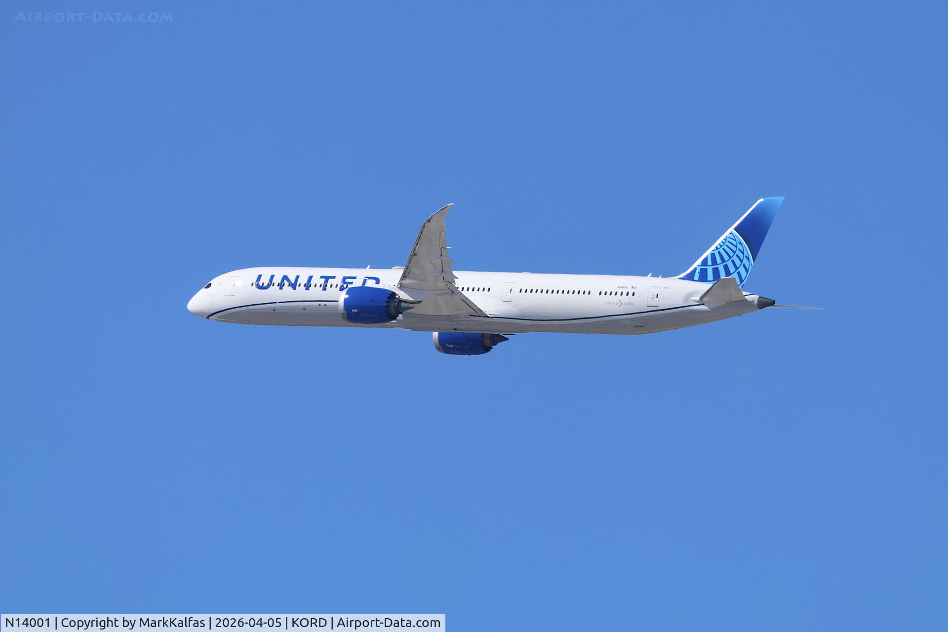 N14001, 2018 Boeing 787-10 Dreamliner Dreamliner, c/n 40936 l/n 731, B78X United Airlines Boeing 787-10 Dreamliner N14001  departing 27L KORD