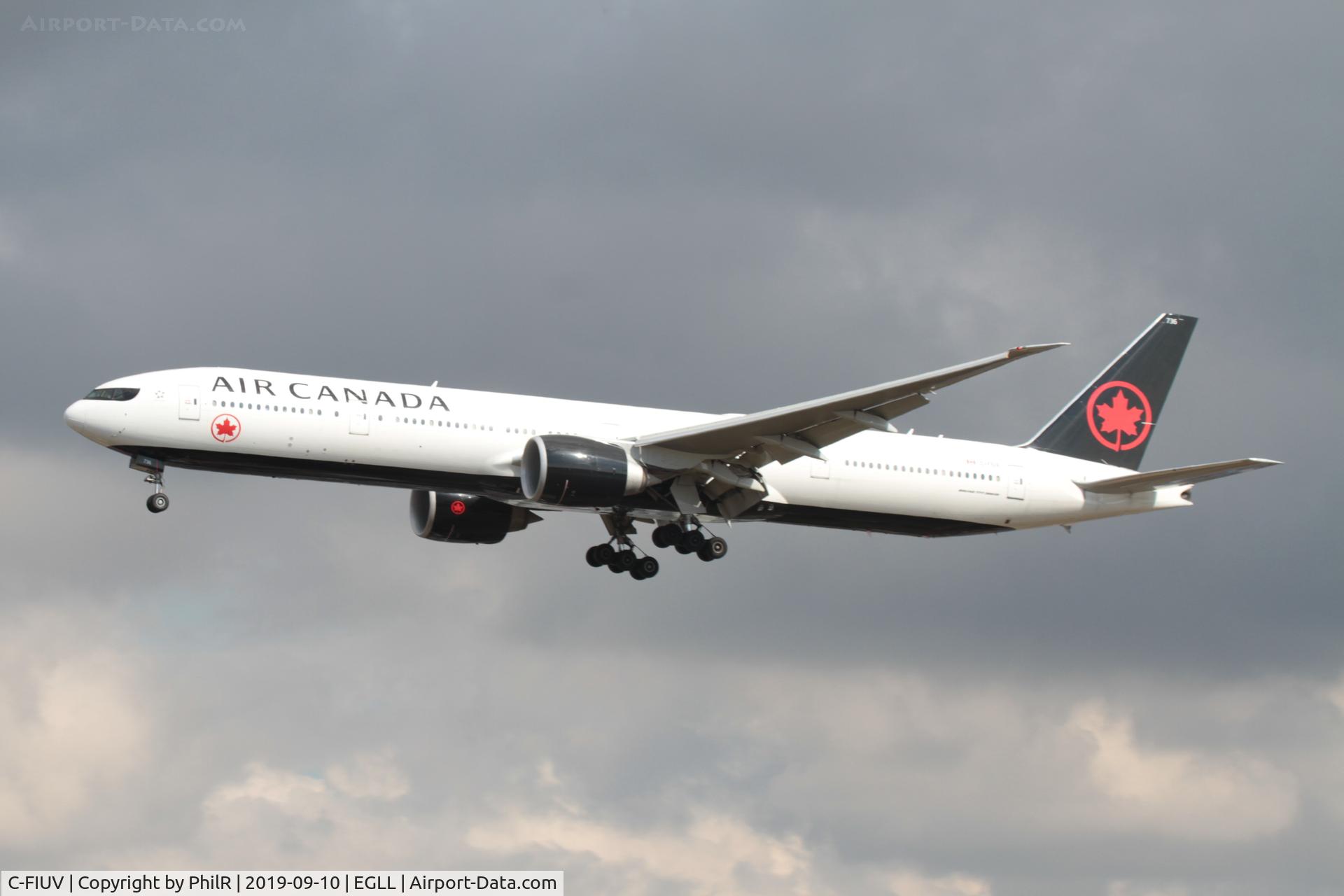 C-FIUV, 2008 Boeing 777-333/ER, c/n 35248 l/n 702, C-FIUV 2008 Boeing 777-300ER Bedfont 