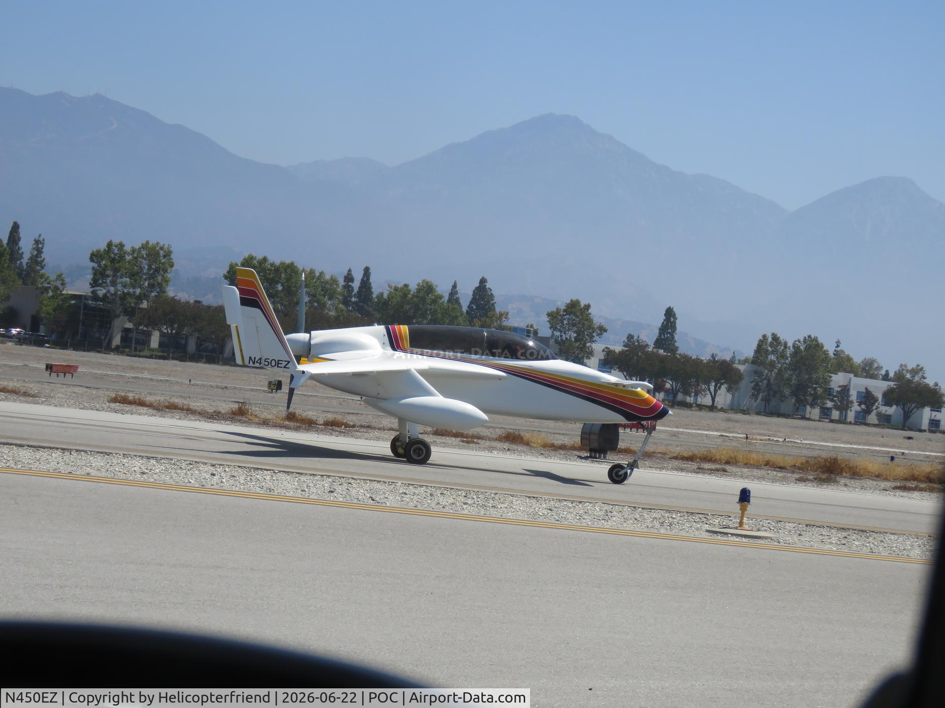N450EZ, 1984 Rutan VariEze, c/n 2165, Turning off taxiway enroute wash rack