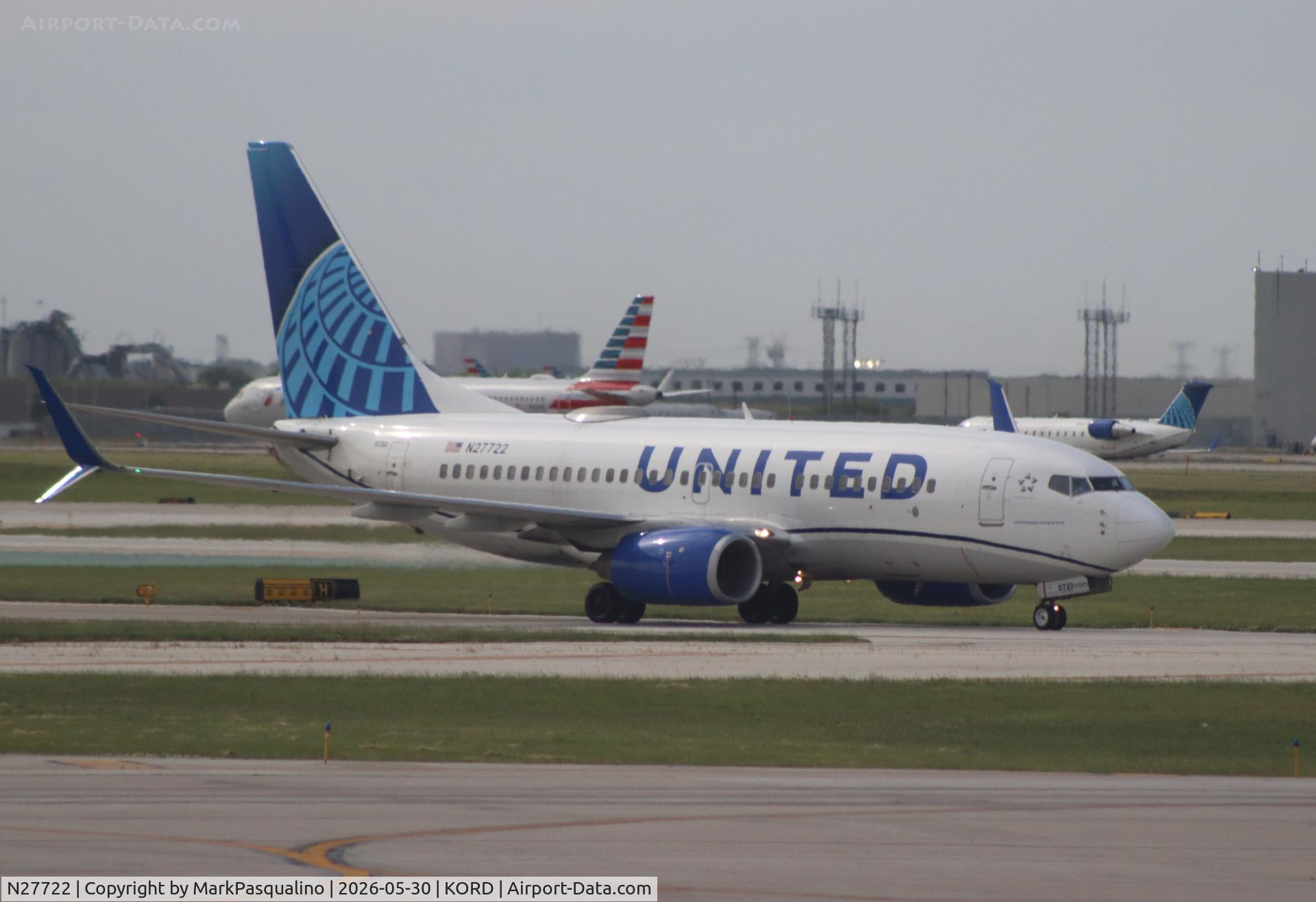N27722, 1999 Boeing 737-724, c/n 28789, Boeing 737-724
