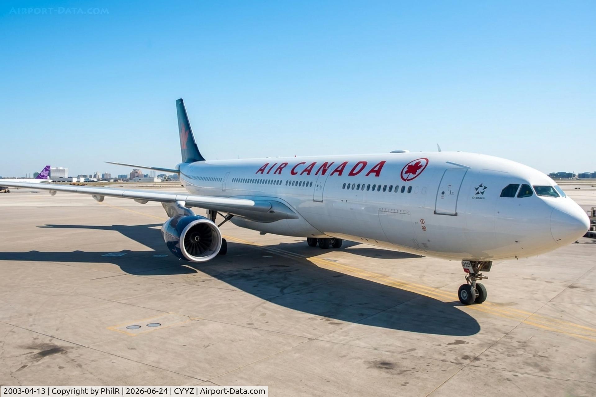 2003-04-13, 1980 Boeing 737-217, c/n 22256 l/n 672, C-GHKR 2001 A330-300 Air Canada YYZ 