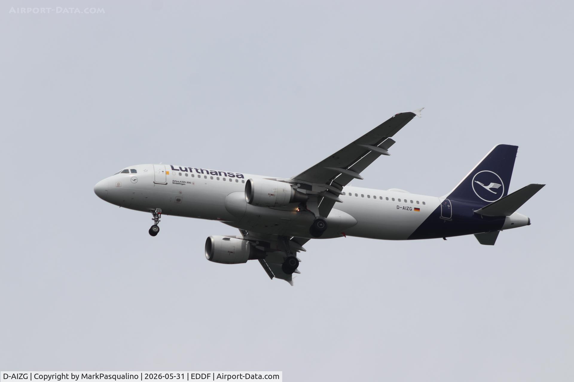 D-AIZG, 2010 Airbus A320-214, c/n 4324, Airbus A320-214